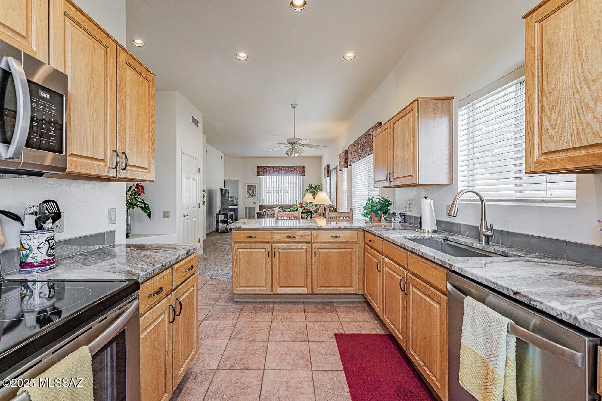 Property Slideshow image 15 of 44 | 1924 w demetrie loop, Green Valley, AZ, 85622