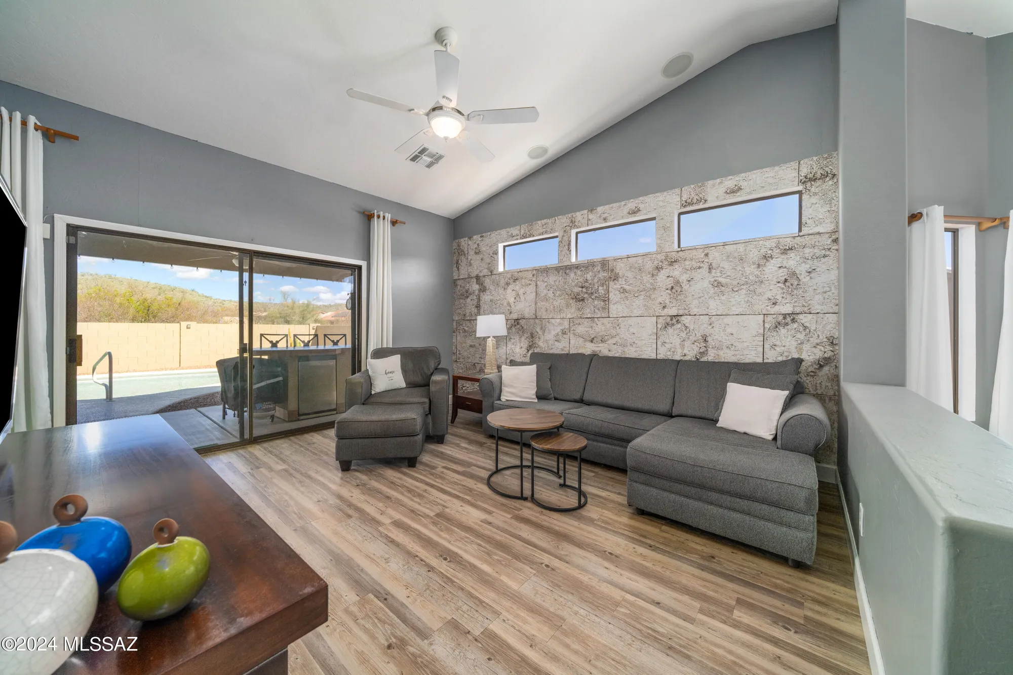 Property Slideshow image 13 of 35 | 37616 s skyline dr, Tucson, AZ, 85739