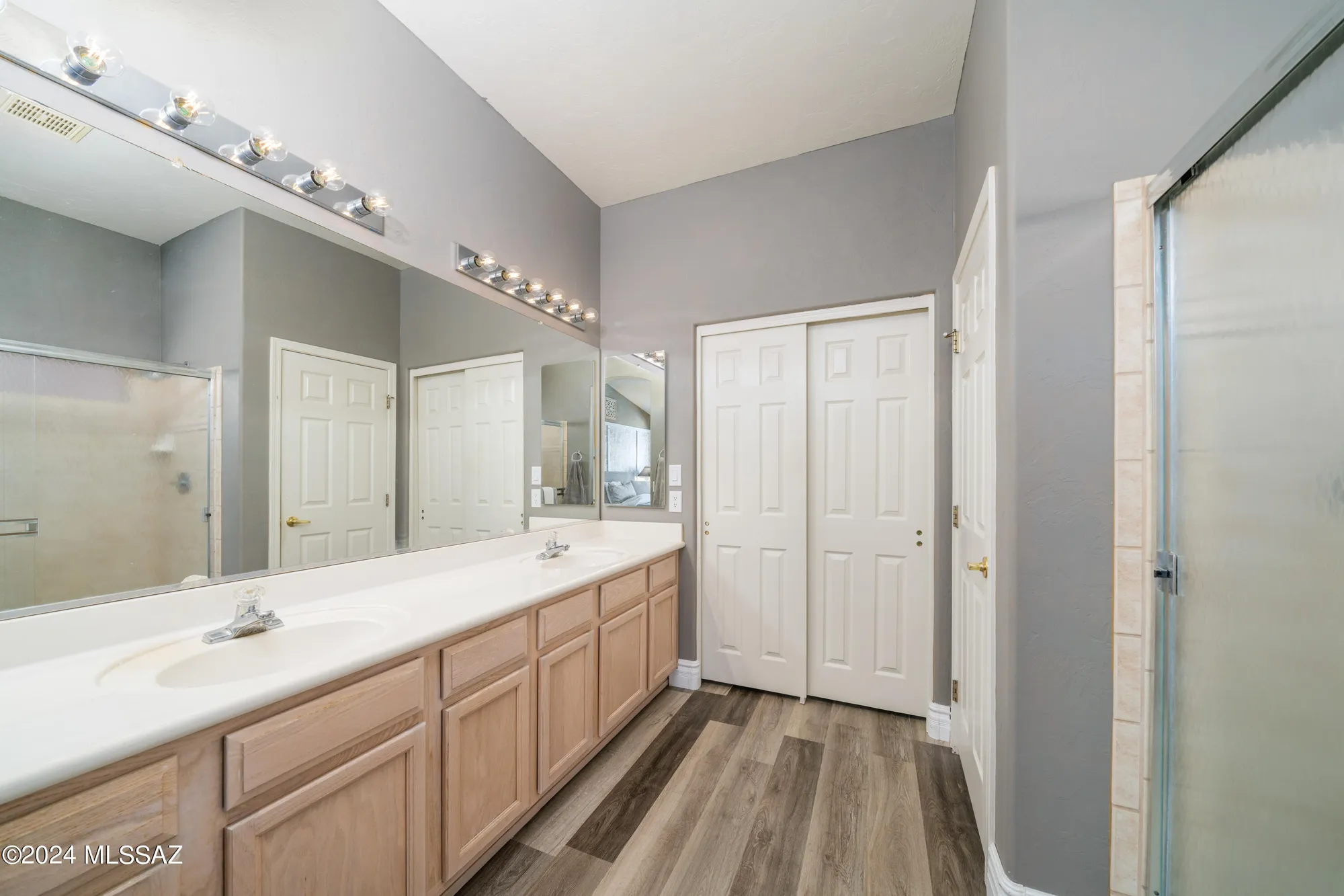 Property Slideshow image 22 of 35 | 37616 s skyline dr, Tucson, AZ, 85739