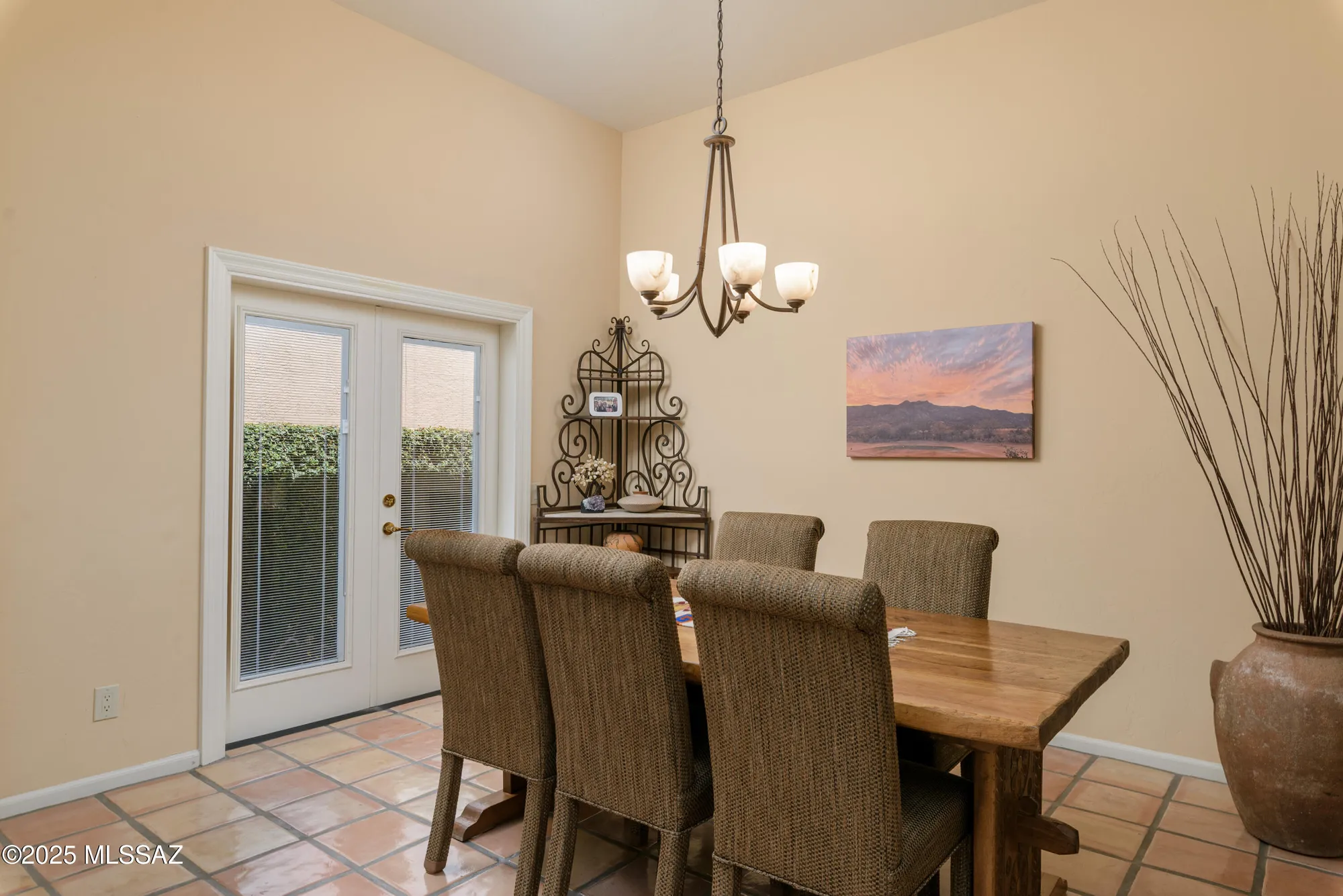 Property Slideshow image 7 of 41 | 65185 e canyon dr, Tucson, AZ, 85739