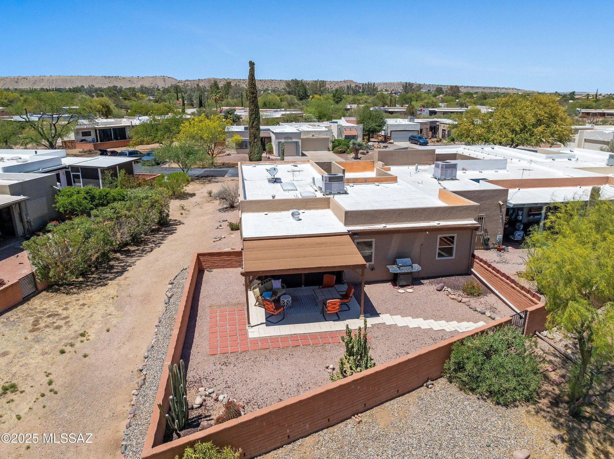 Property Slideshow image 27 of 31 | 348 e paseo azul, Green Valley, AZ, 85614