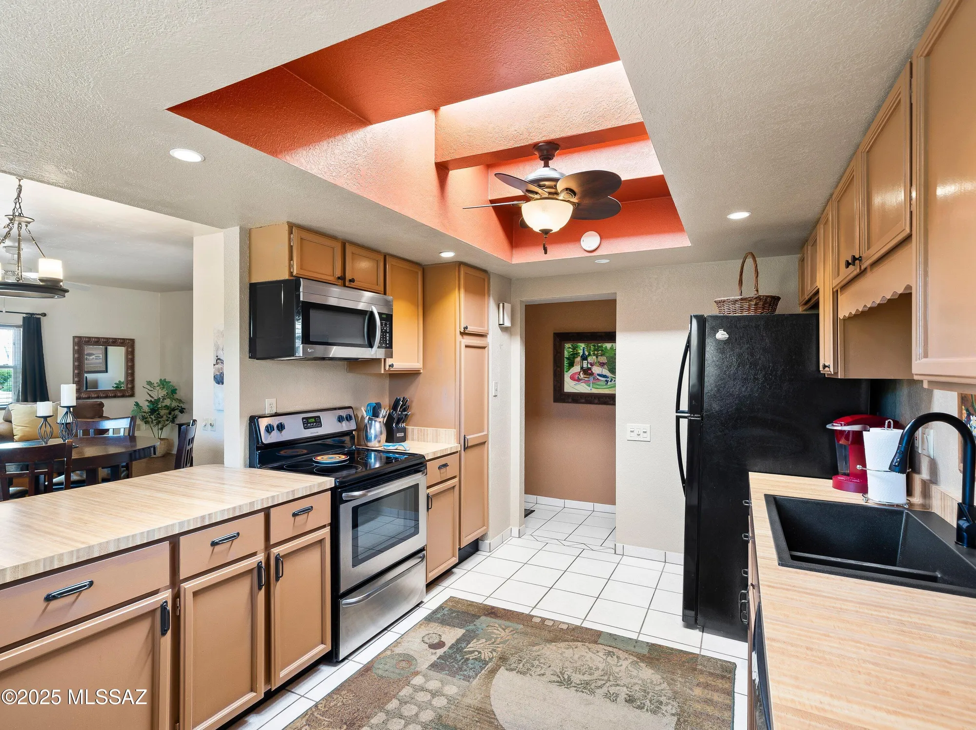 Property Slideshow image 13 of 31 | 348 e paseo azul, Green Valley, AZ, 85614