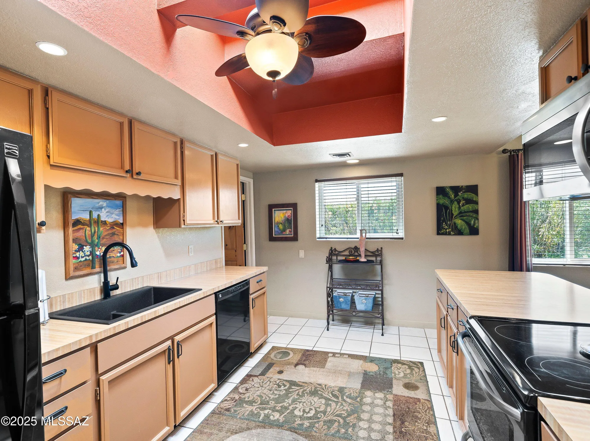 Property Slideshow image 11 of 31 | 348 e paseo azul, Green Valley, AZ, 85614