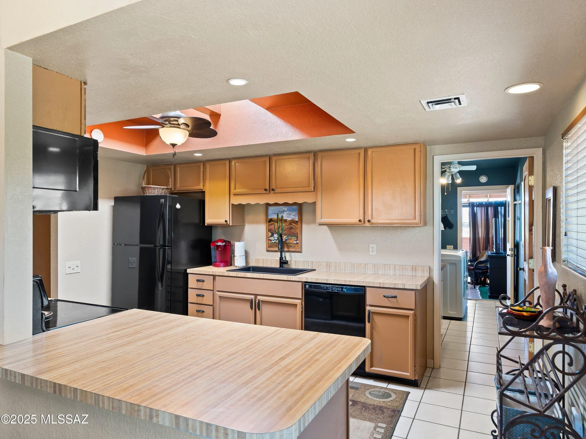 Property Slideshow image 10 of 31 | 348 e paseo azul, Green Valley, AZ, 85614