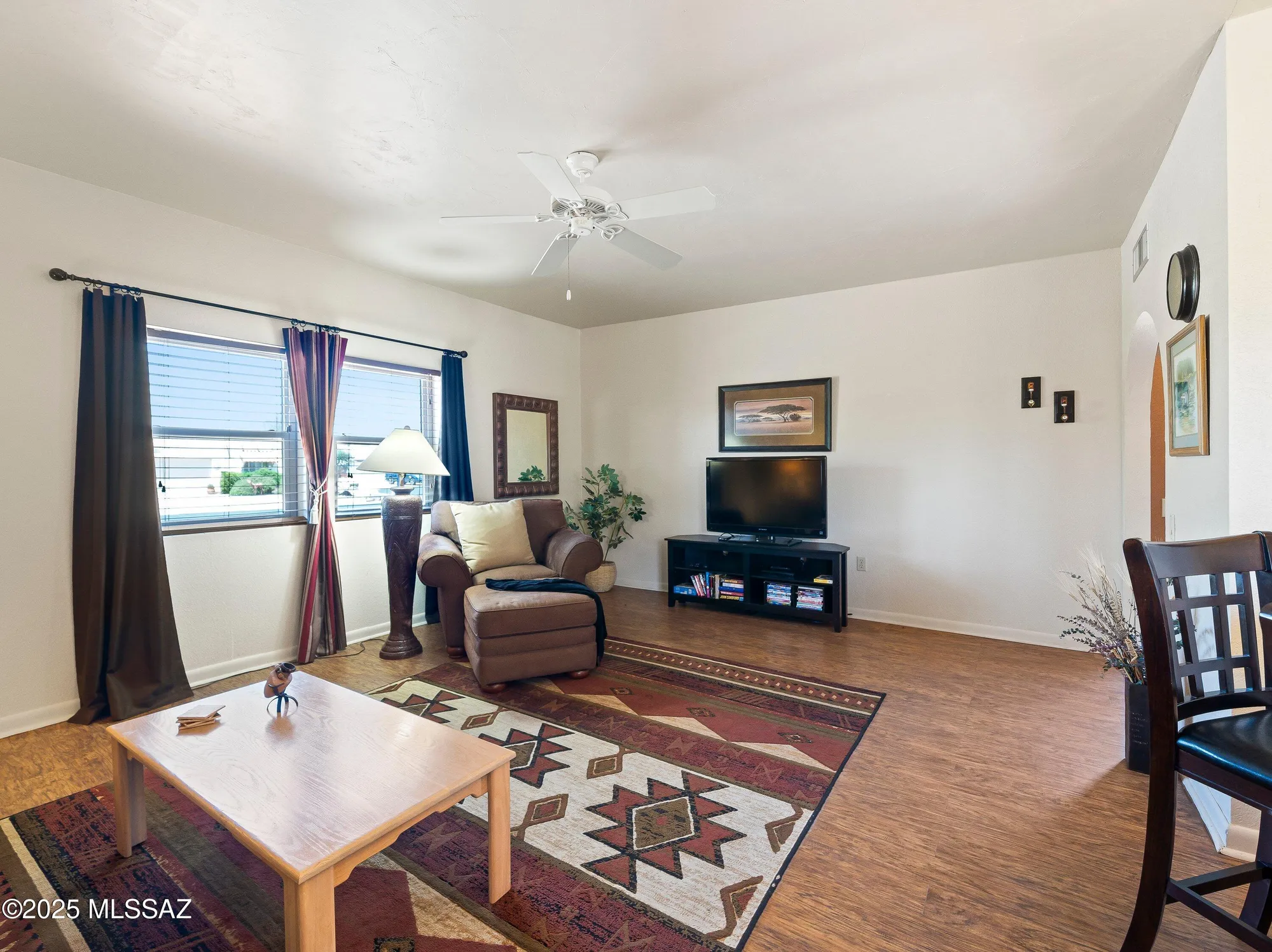 Property Slideshow image 4 of 31 | 348 e paseo azul, Green Valley, AZ, 85614