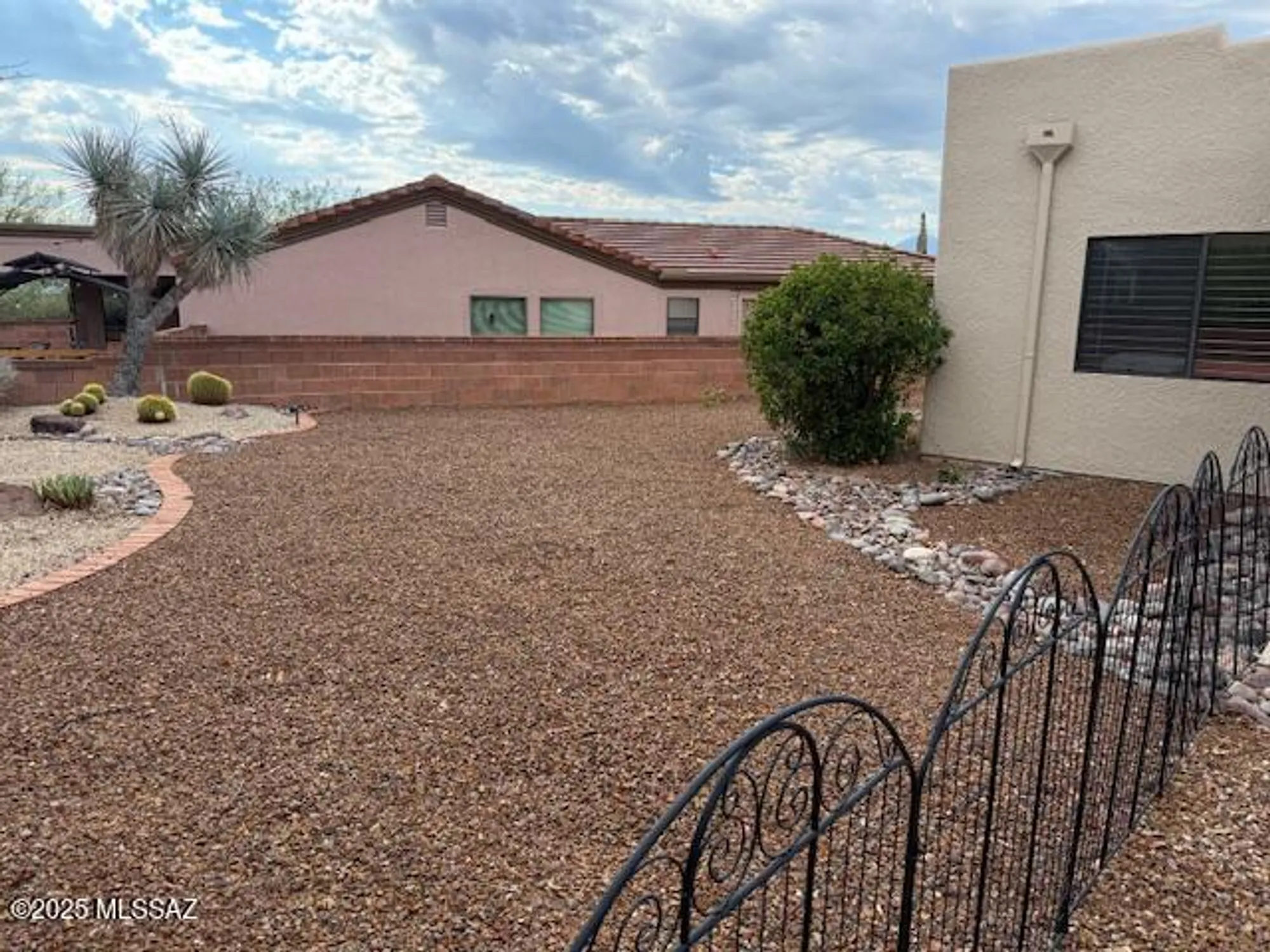 Property Slideshow image 30 of 31 | 790 w arbor ridge dr, Green Valley, AZ, 85614