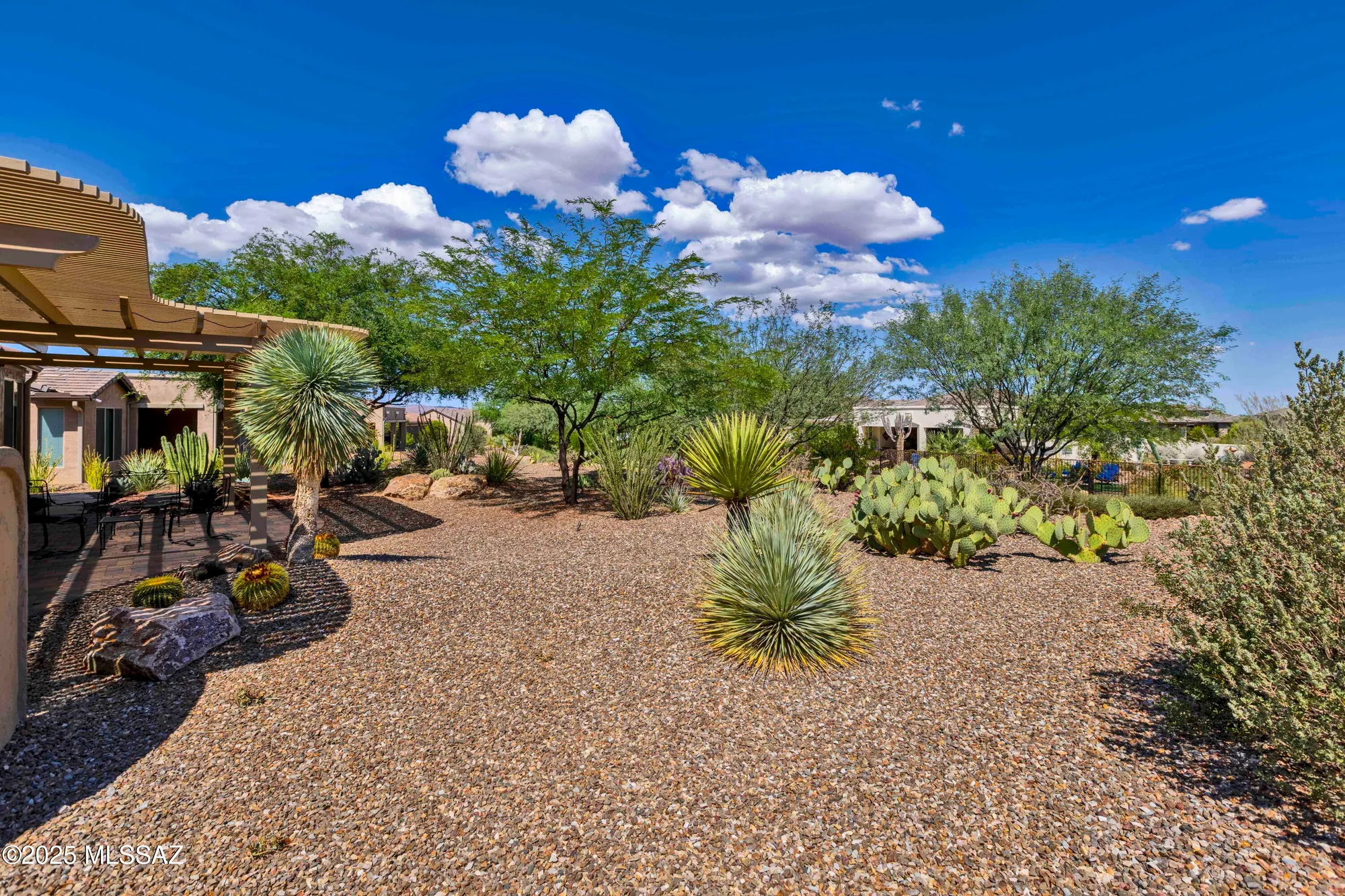 Property Slideshow image 6 of 50 | 60998 e angora pl, Oracle, AZ, 85623