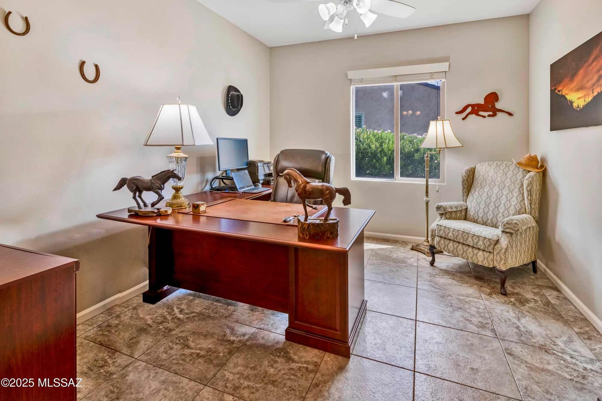 Property Slideshow image 39 of 50 | 60998 e angora pl, Oracle, AZ, 85623