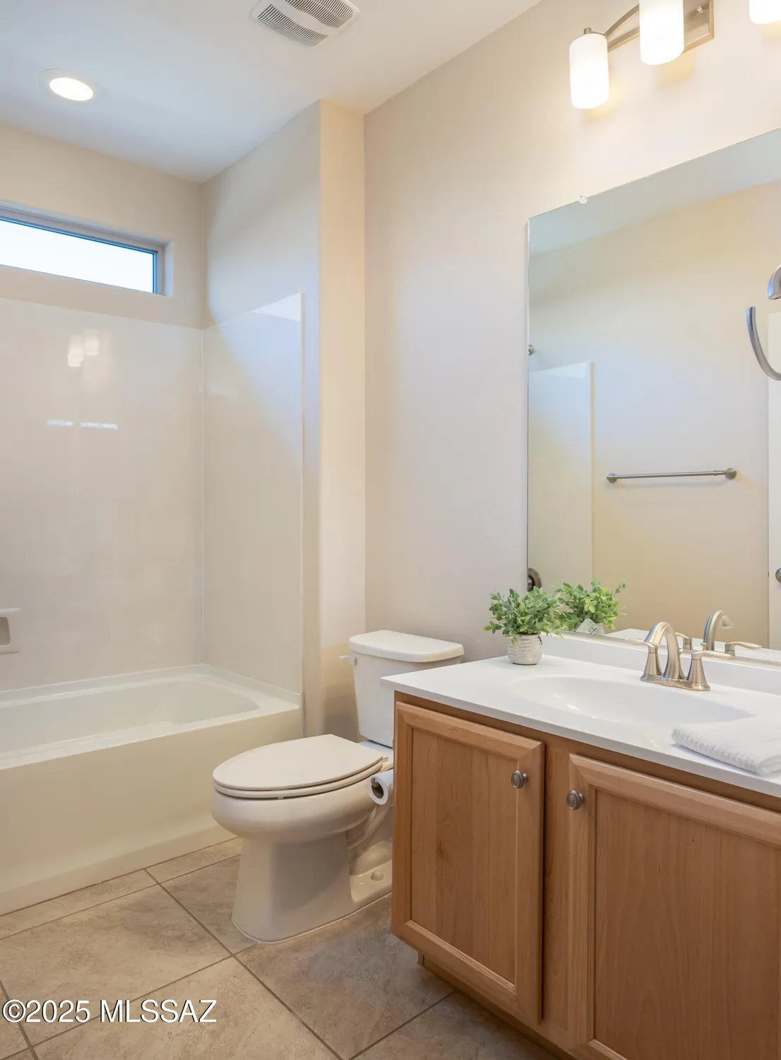 Property Slideshow image 21 of 40 | 6806 w cliff spring trl, Marana, AZ, 85658