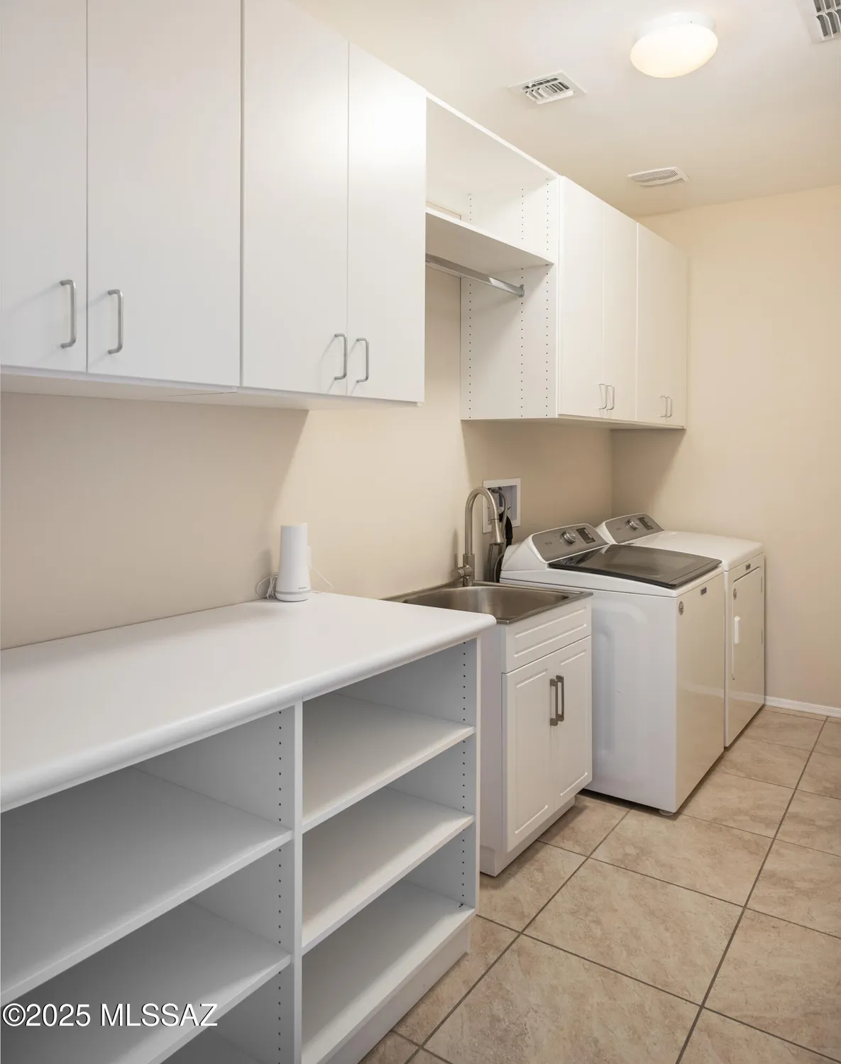 Property Slideshow image 22 of 40 | 6806 w cliff spring trl, Marana, AZ, 85658