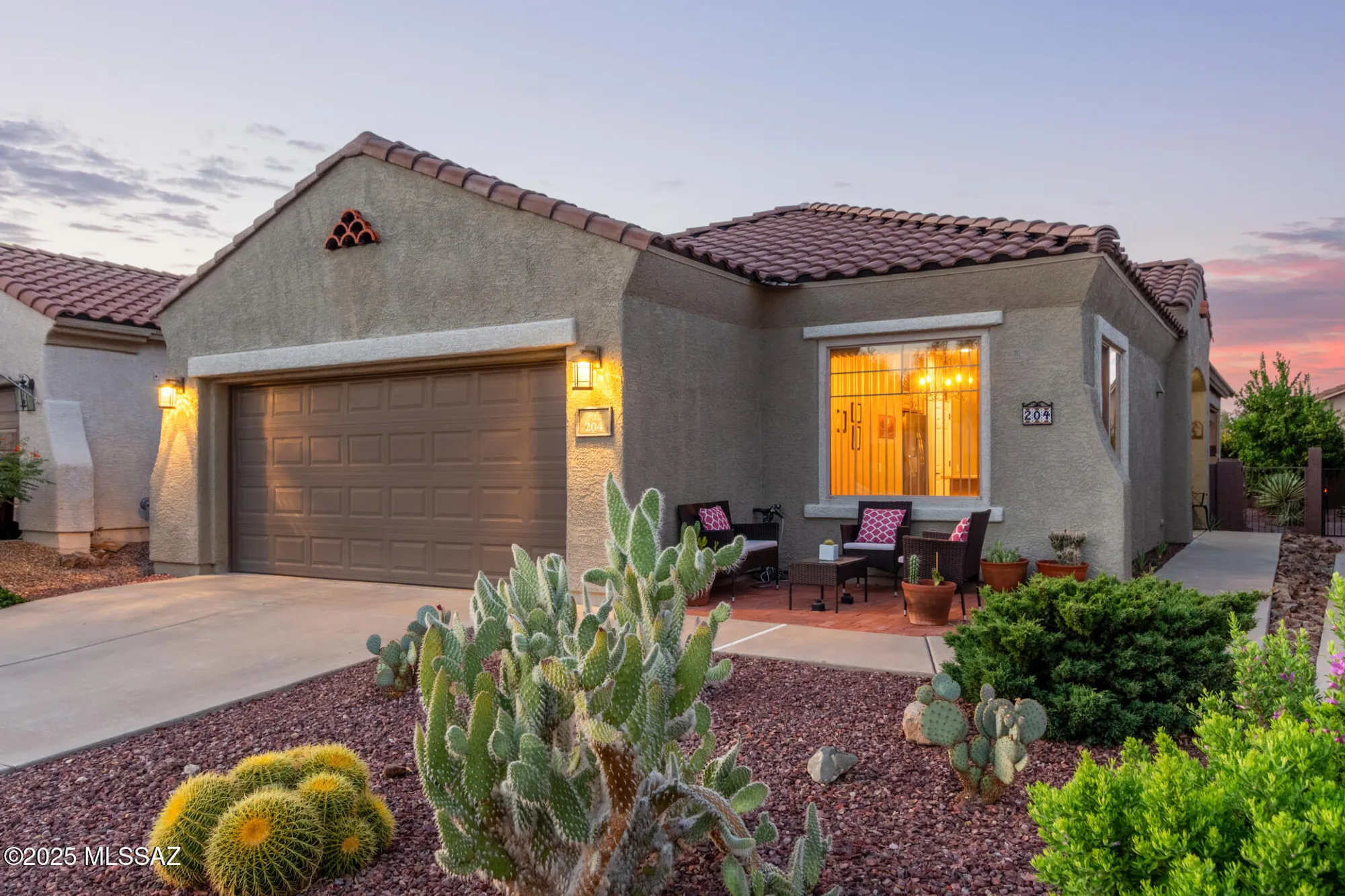 Property Slideshow image 5 of 50 | 204 w calle media luz, Sahuarita, AZ, 85629