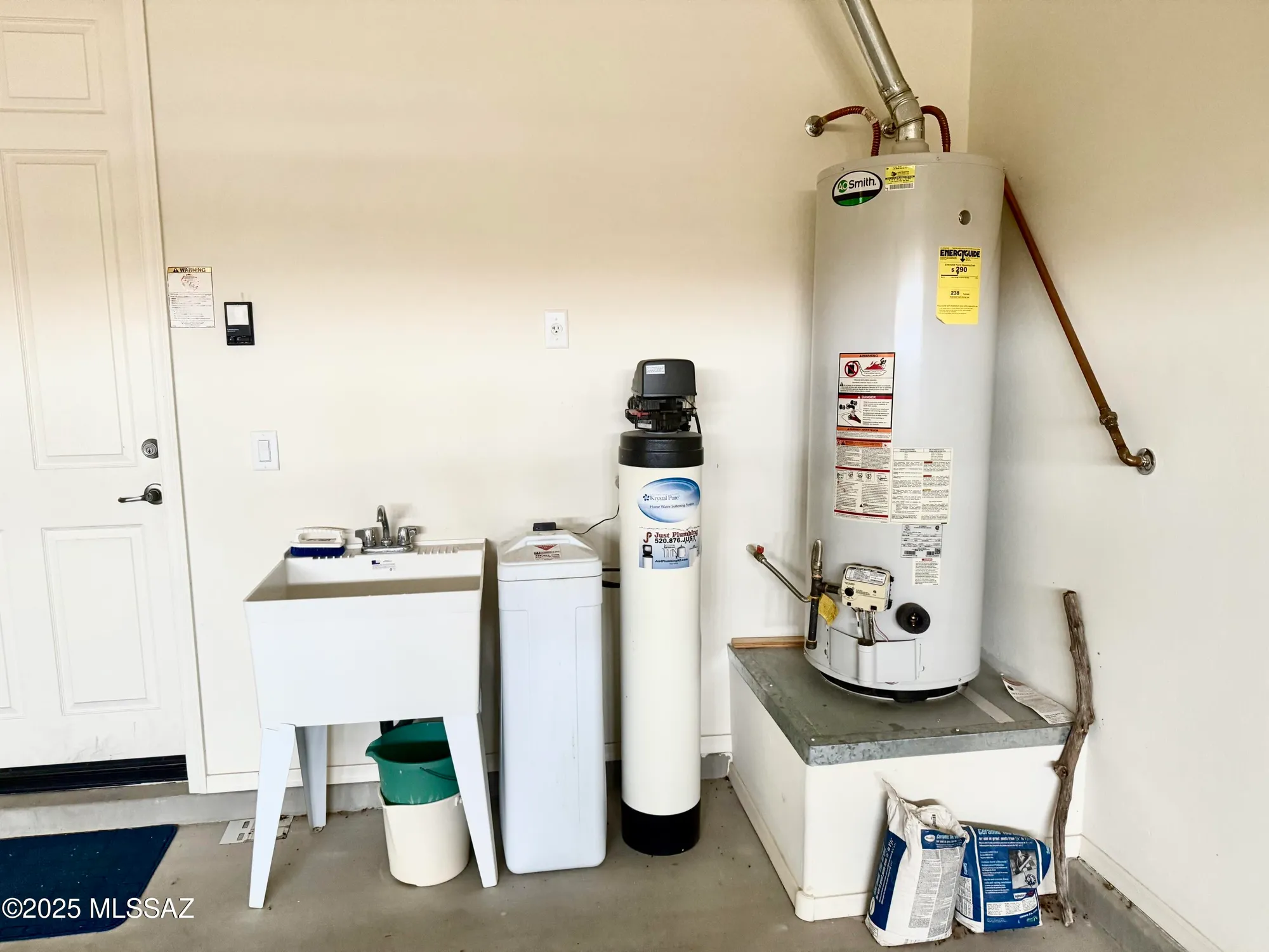 Property Slideshow image 16 of 23 | 740 n observation trl, Green Valley, AZ, 85614