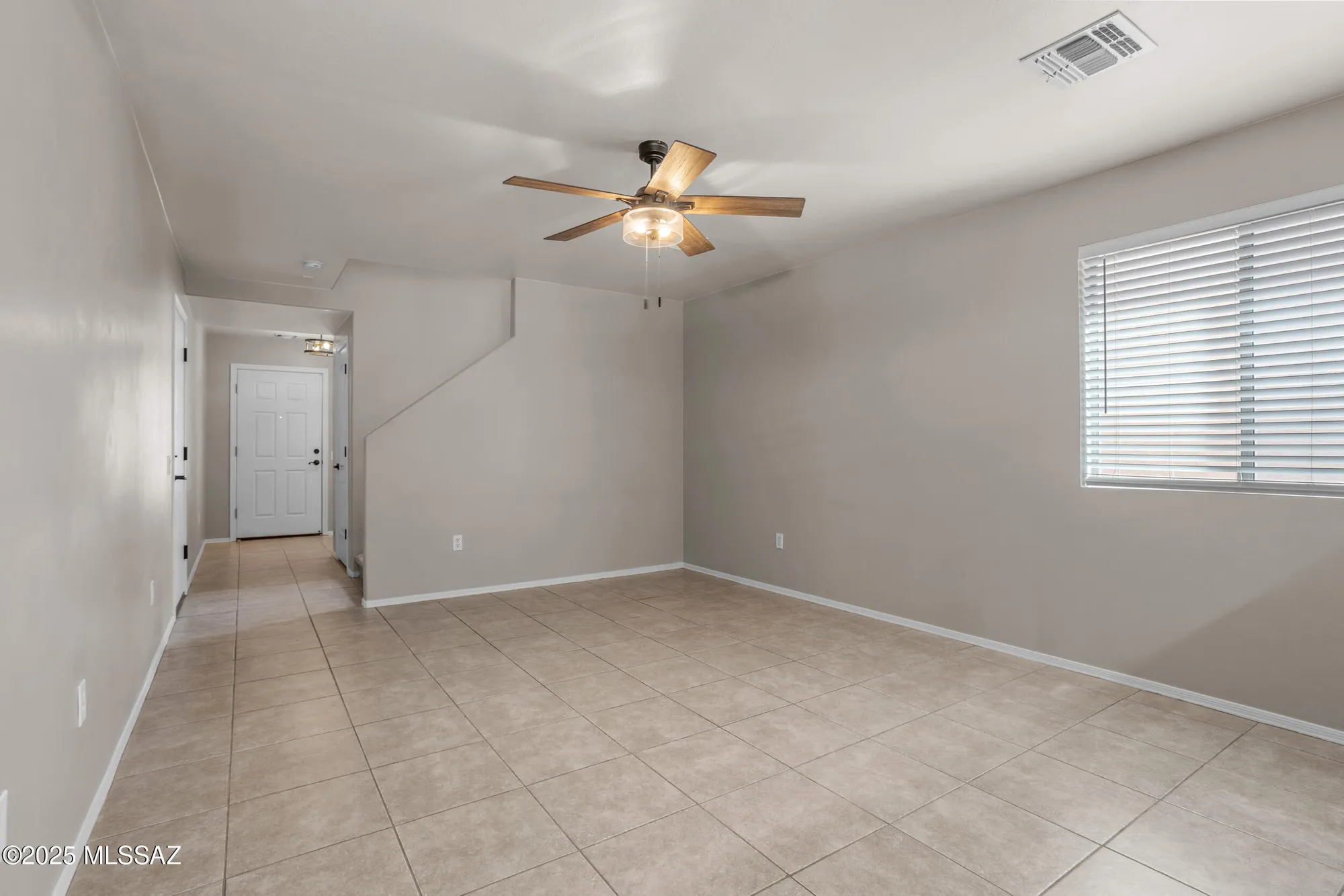 Property Slideshow image 6 of 31 | 14354 s camino vallado, Sahuarita, AZ, 85629