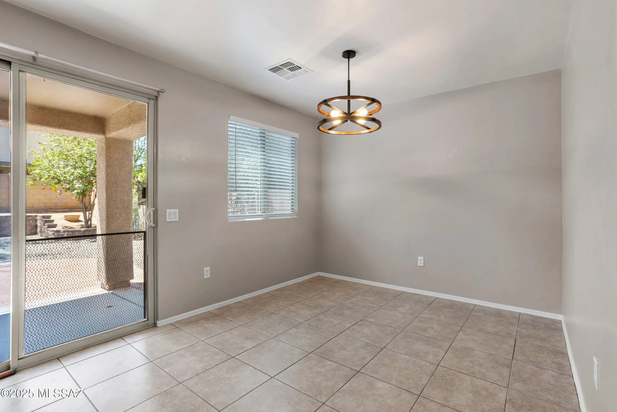Property Slideshow image 13 of 31 | 14354 s camino vallado, Sahuarita, AZ, 85629
