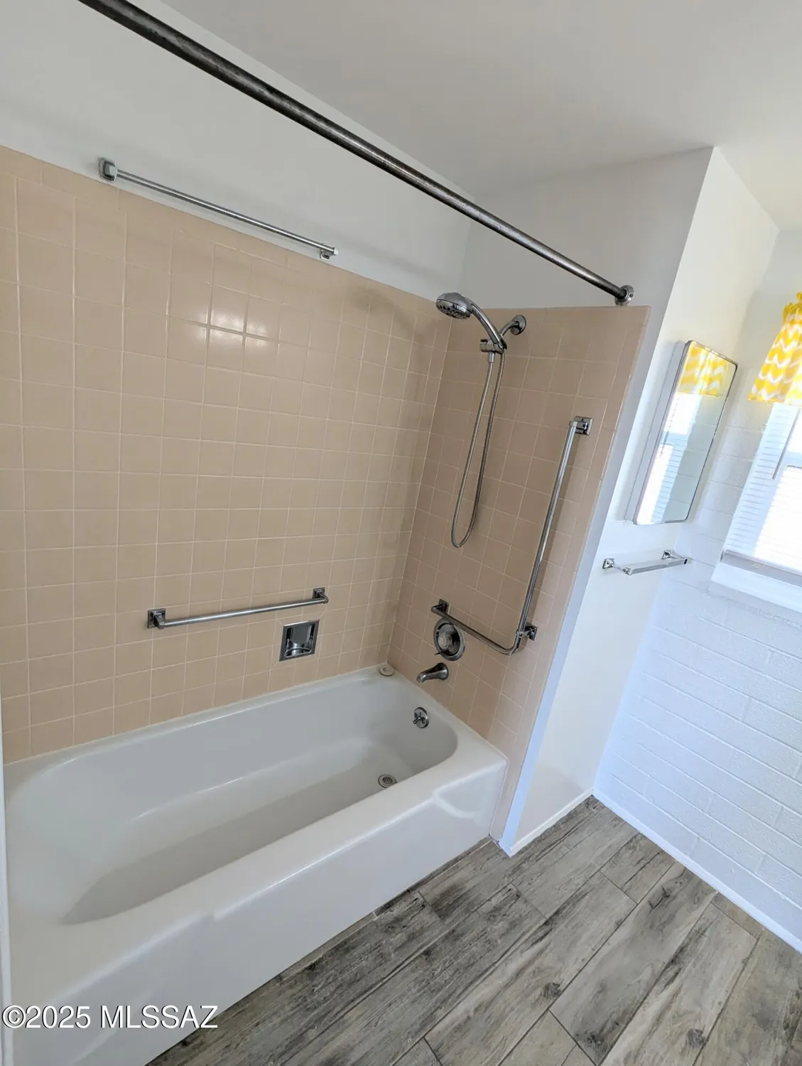 Property Slideshow image 28 of 35 | 302 s paseo lobo c, Green Valley, AZ, 85614