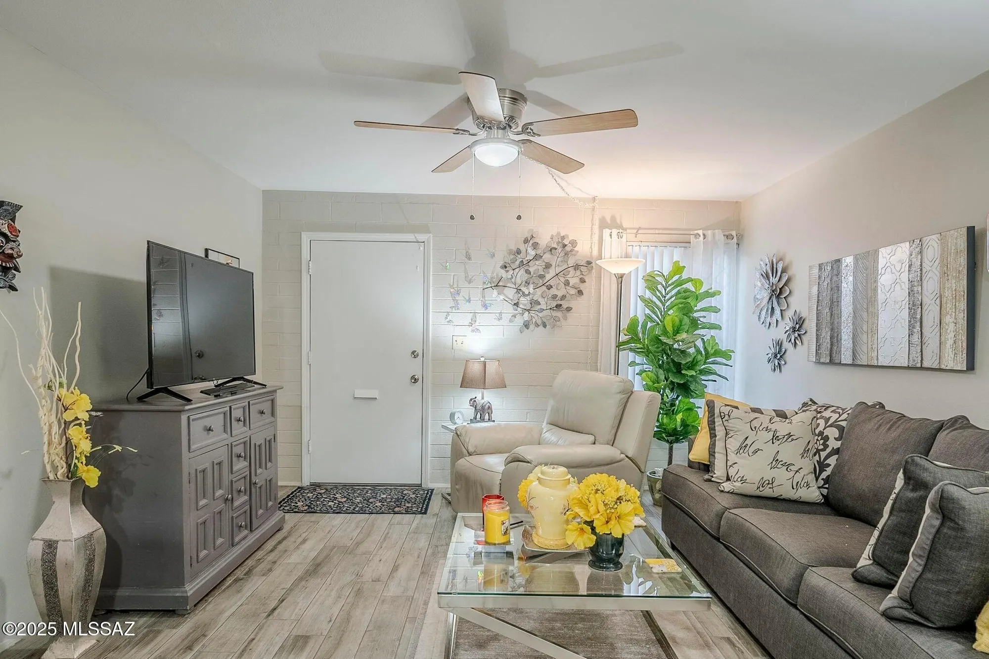 Property Slideshow image 18 of 35 | 302 s paseo lobo c, Green Valley, AZ, 85614