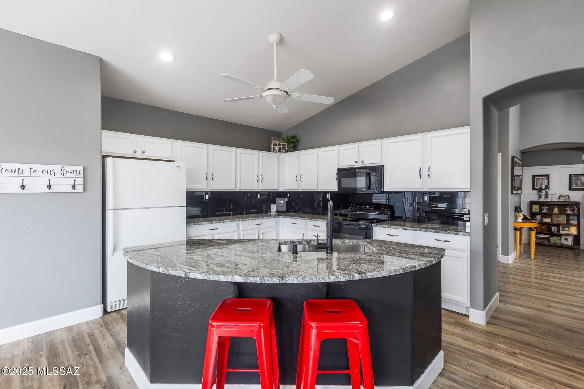 Property Slideshow image 5 of 35 | 37616 s skyline dr, Tucson, AZ, 85739