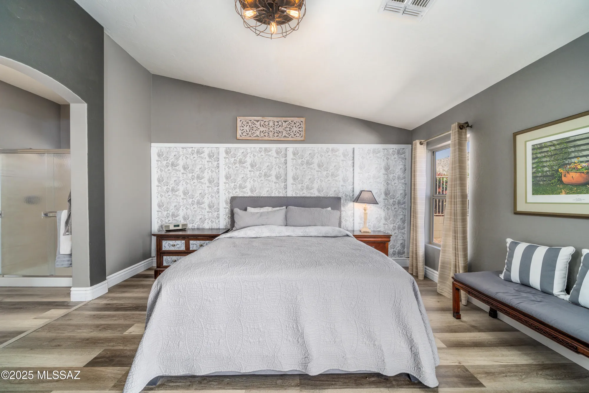 Property Slideshow image 20 of 35 | 37616 s skyline dr, Tucson, AZ, 85739