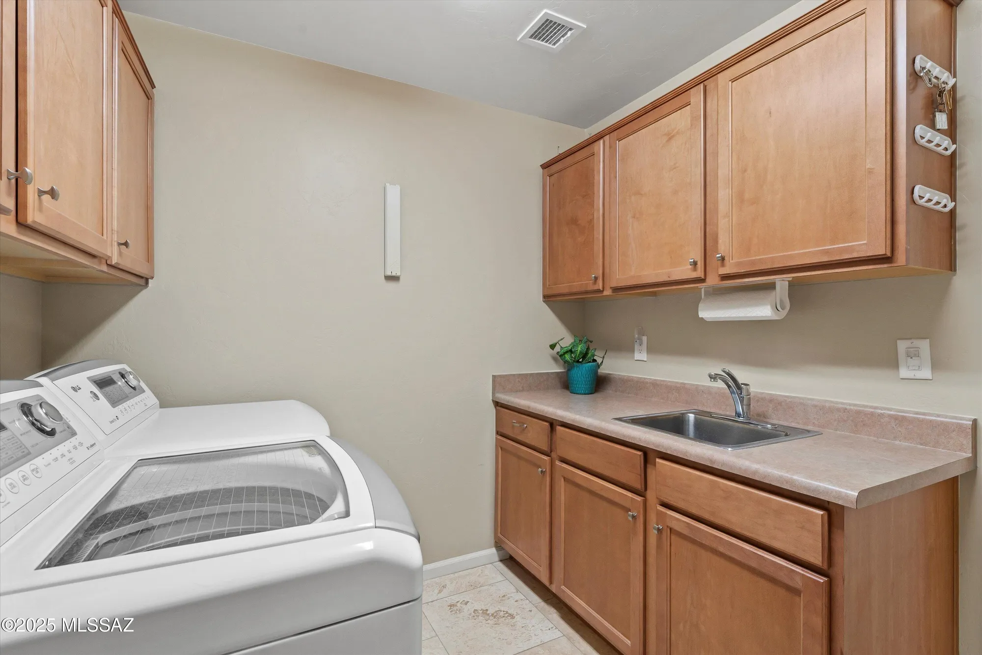 Property Slideshow image 29 of 49 | 37233 s golf course dr, Tucson, AZ, 85739