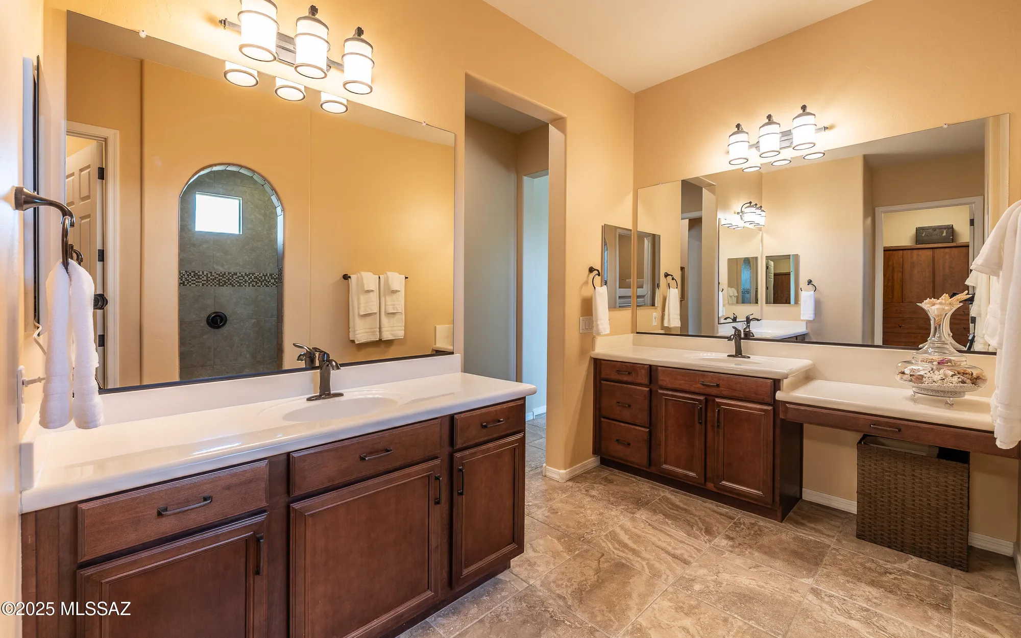 Property Slideshow image 22 of 46 | 14242 n bright angel trl, Marana, AZ, 85658