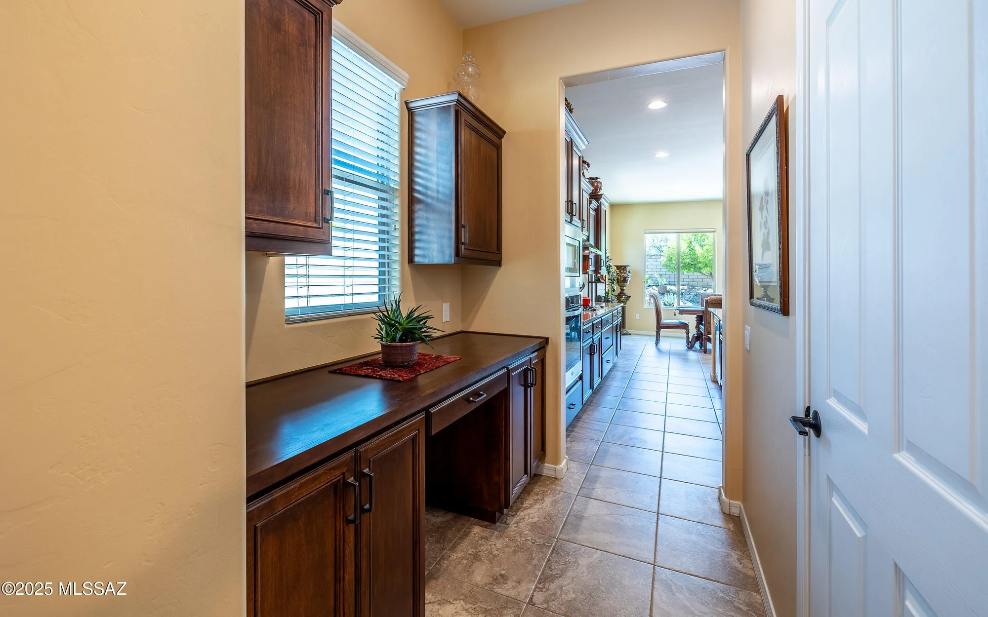 Property Slideshow image 18 of 46 | 14242 n bright angel trl, Marana, AZ, 85658