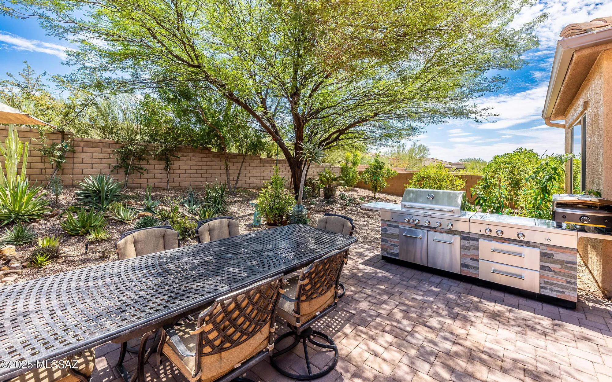 Property Slideshow image 31 of 46 | 14242 n bright angel trl, Marana, AZ, 85658