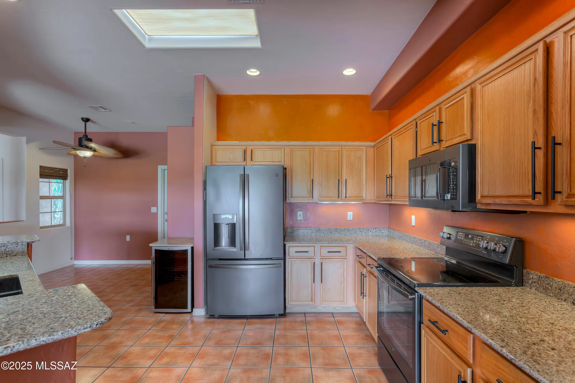 Property Slideshow image 10 of 31 | 645 w waterview dr, Green Valley, AZ, 85614