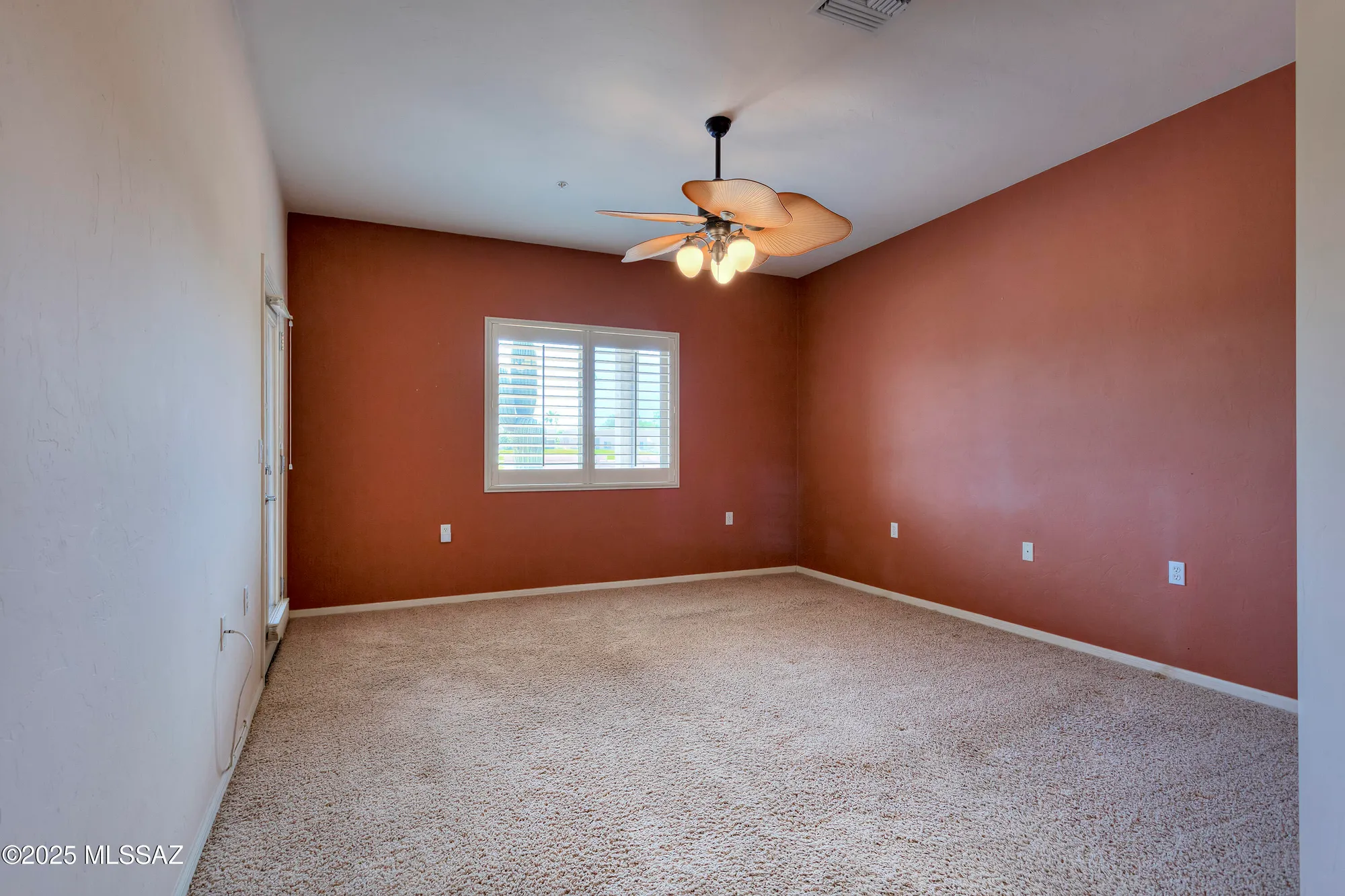 Property Slideshow image 15 of 31 | 645 w waterview dr, Green Valley, AZ, 85614