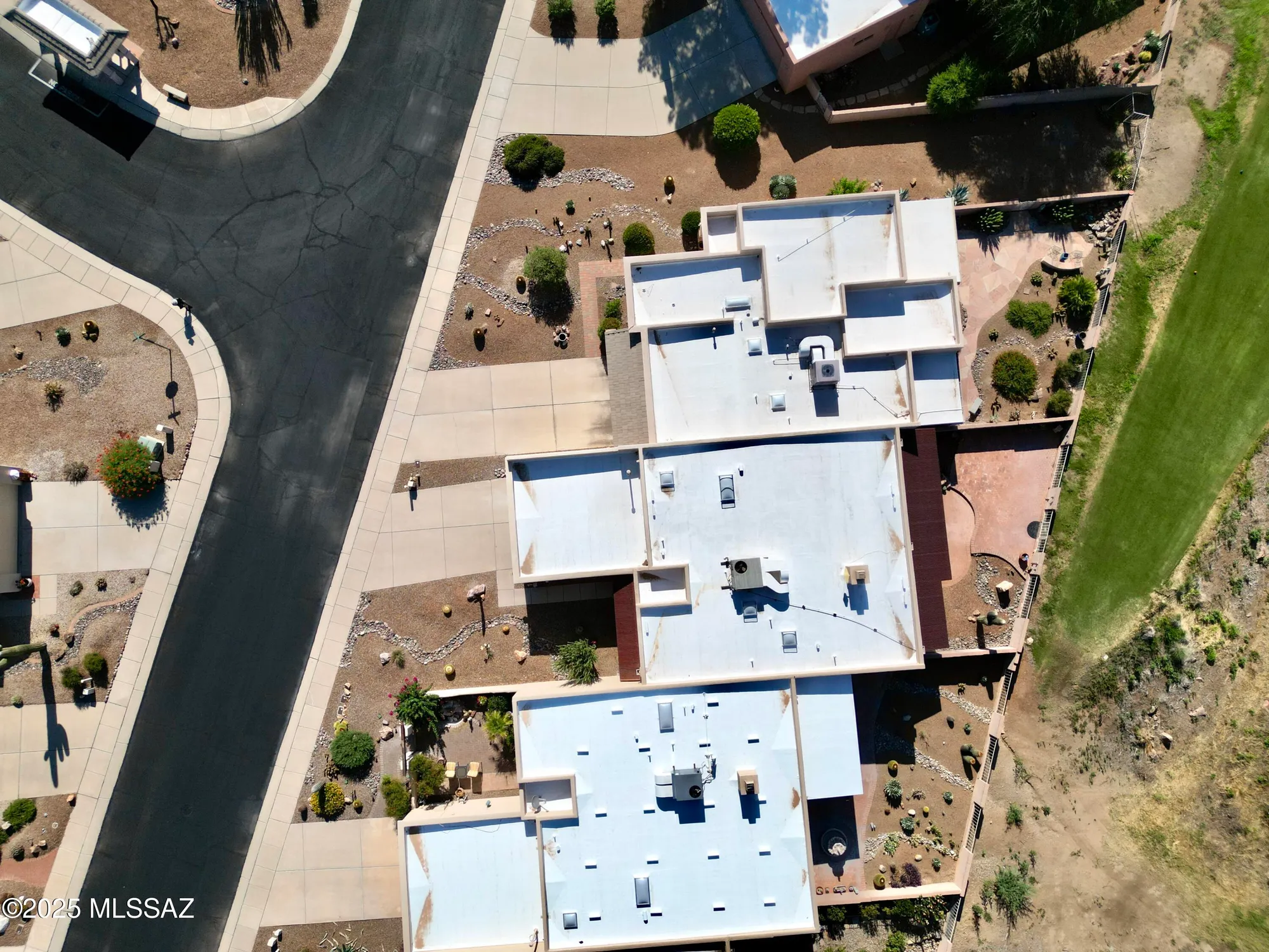 Property Slideshow image 27 of 31 | 645 w waterview dr, Green Valley, AZ, 85614