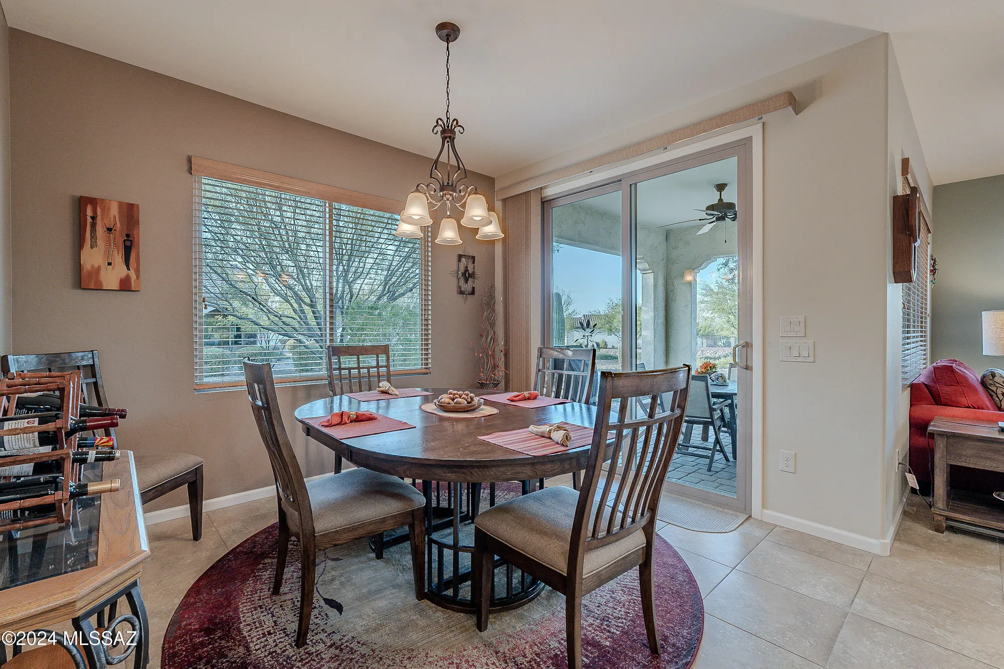 Property Slideshow image 14 of 50 | 1819 e barn swallow ln, Green Valley, AZ, 85614