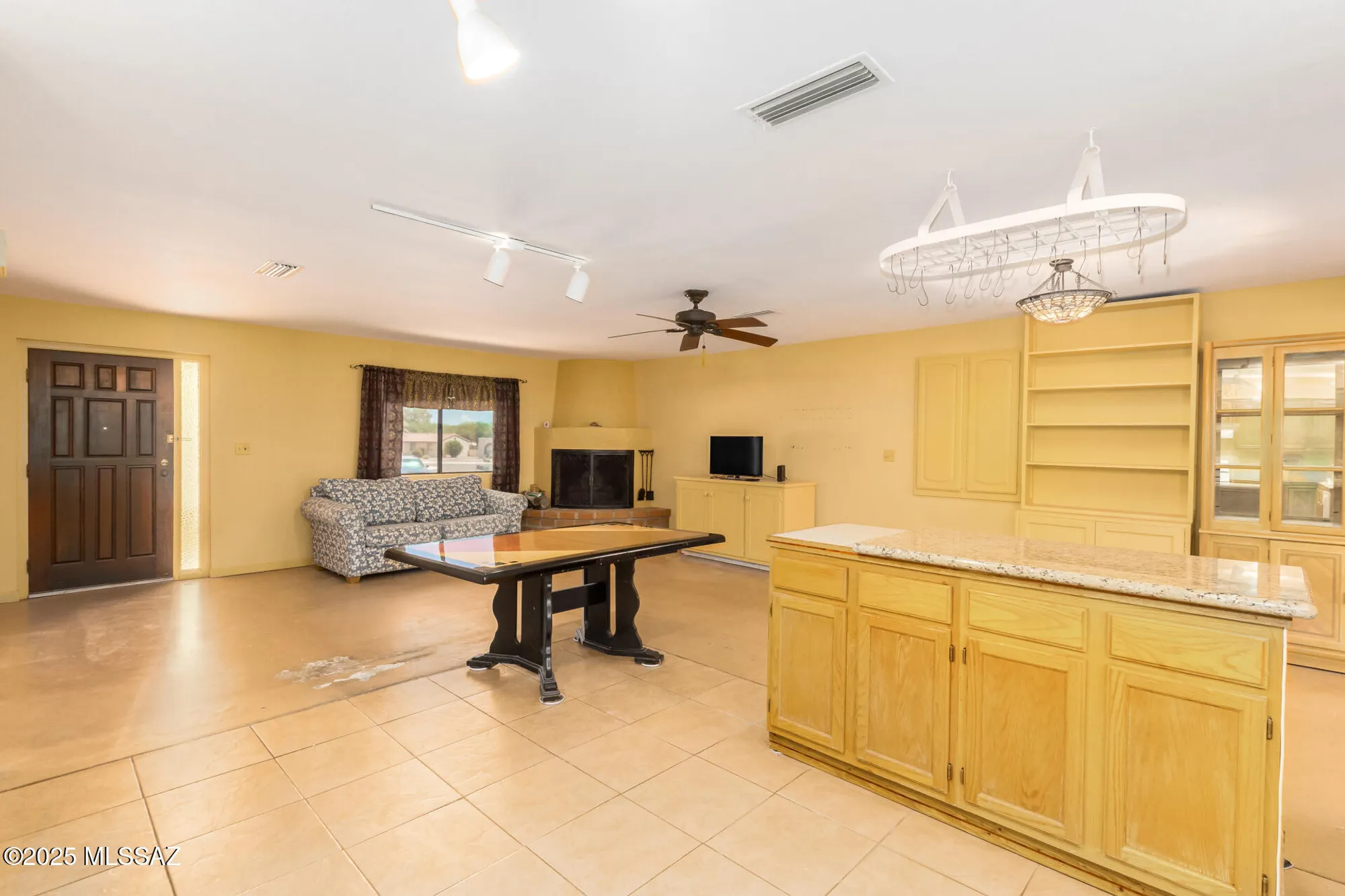 Property Slideshow image 15 of 32 | 210 e placita pera, Green Valley, AZ, 85614