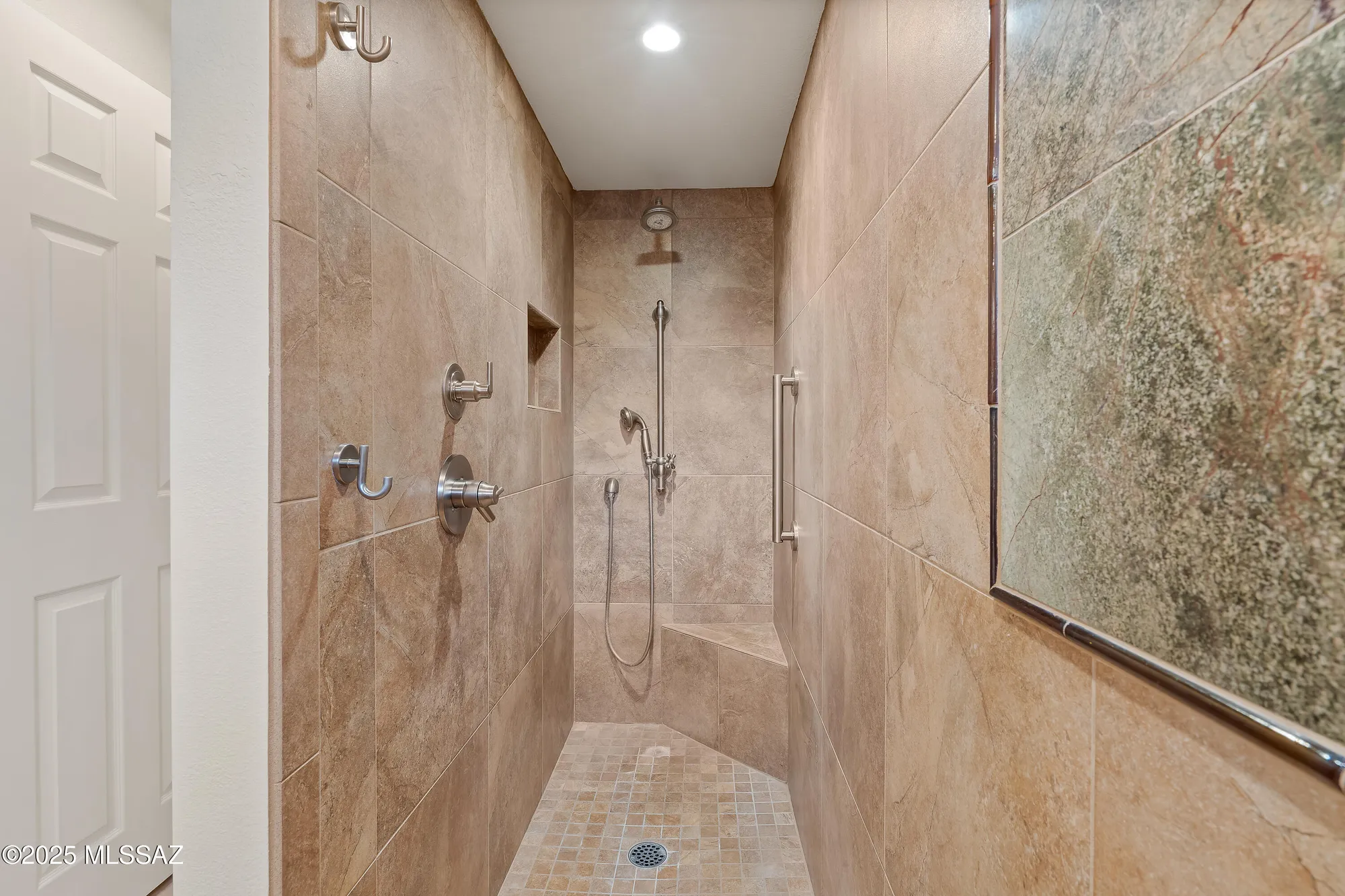 Property Slideshow image 22 of 32 | 14488 n rock springs ln, Oro Valley, AZ, 85755