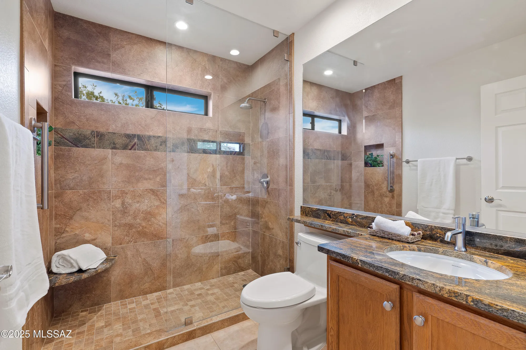 Property Slideshow image 25 of 32 | 14488 n rock springs ln, Oro Valley, AZ, 85755