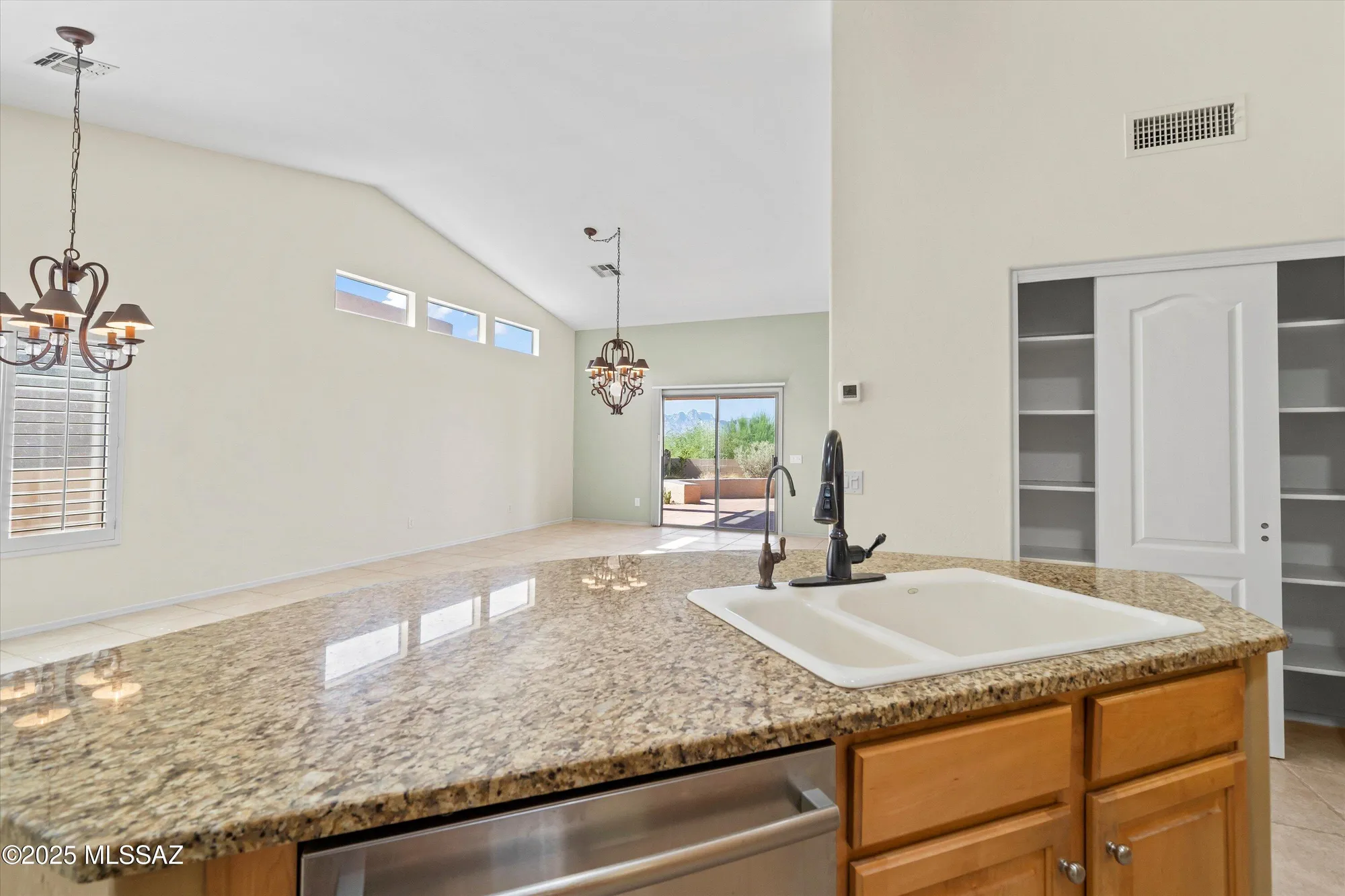 Property Slideshow image 21 of 48 | 62743 e flower ridge dr, Tucson, AZ, 85739