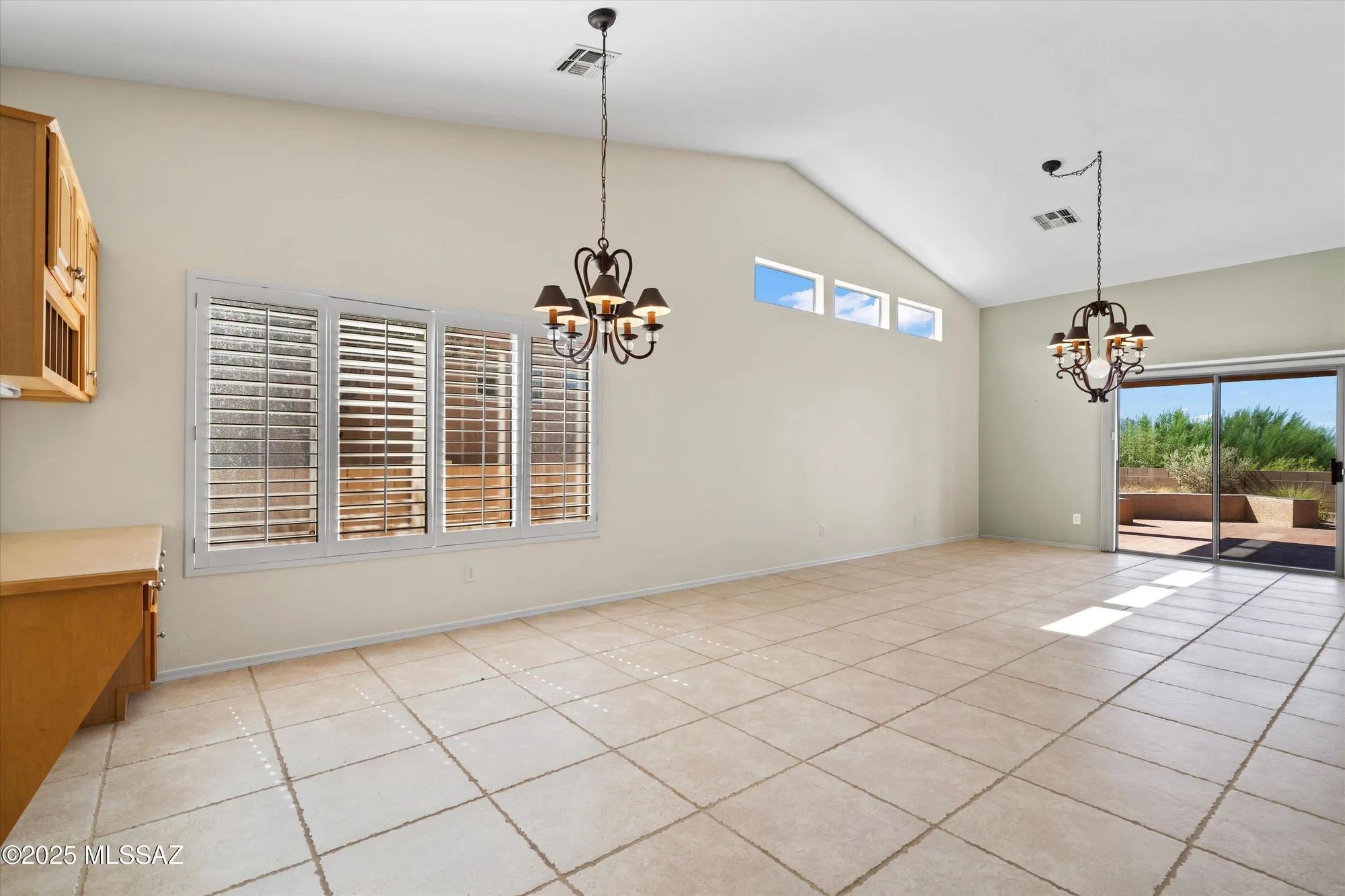 Property Slideshow image 16 of 48 | 62743 e flower ridge dr, Tucson, AZ, 85739