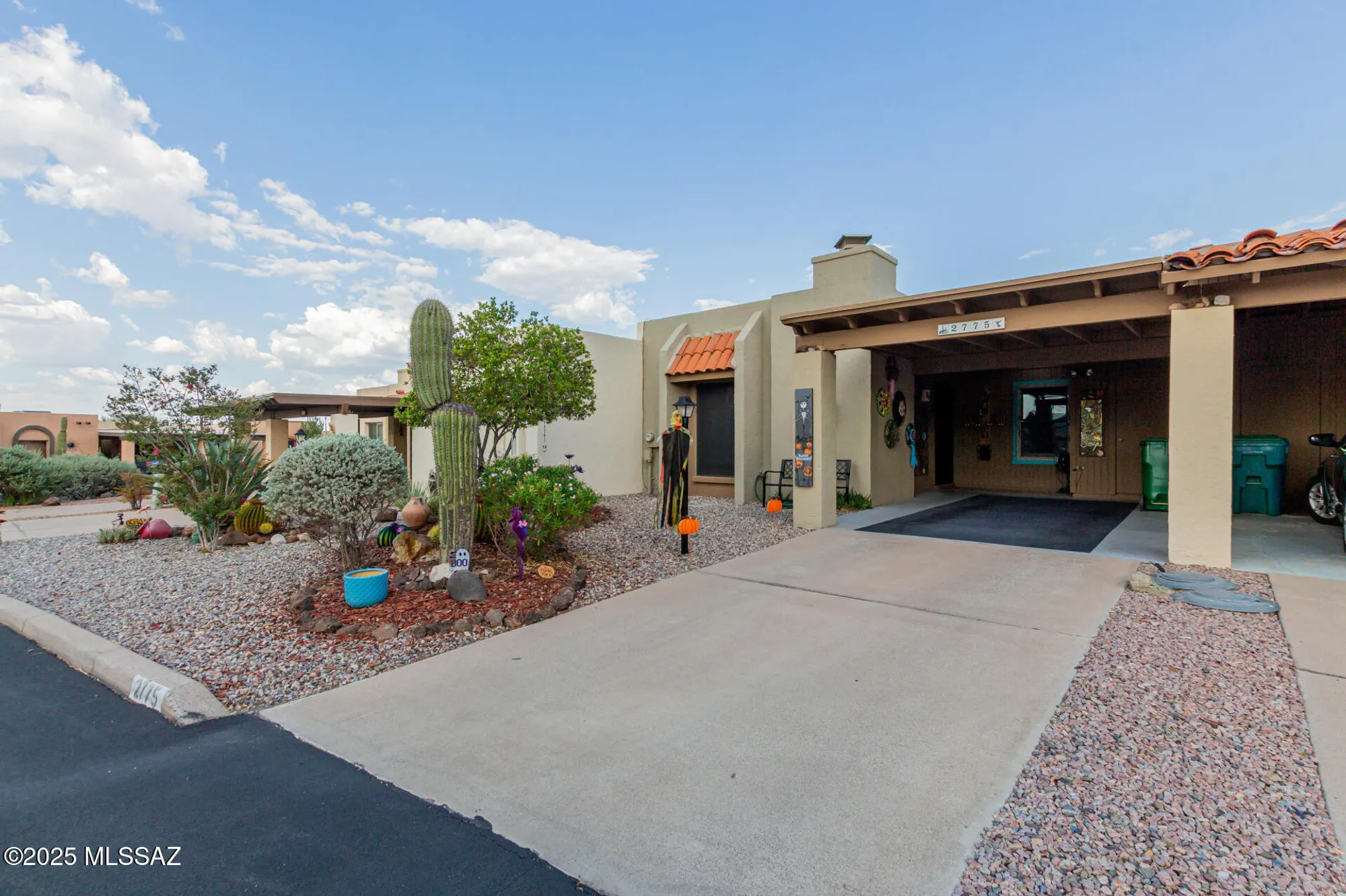 Property Slideshow image 2 of 27 | 2775 s camino selva, Green Valley, AZ, 85622