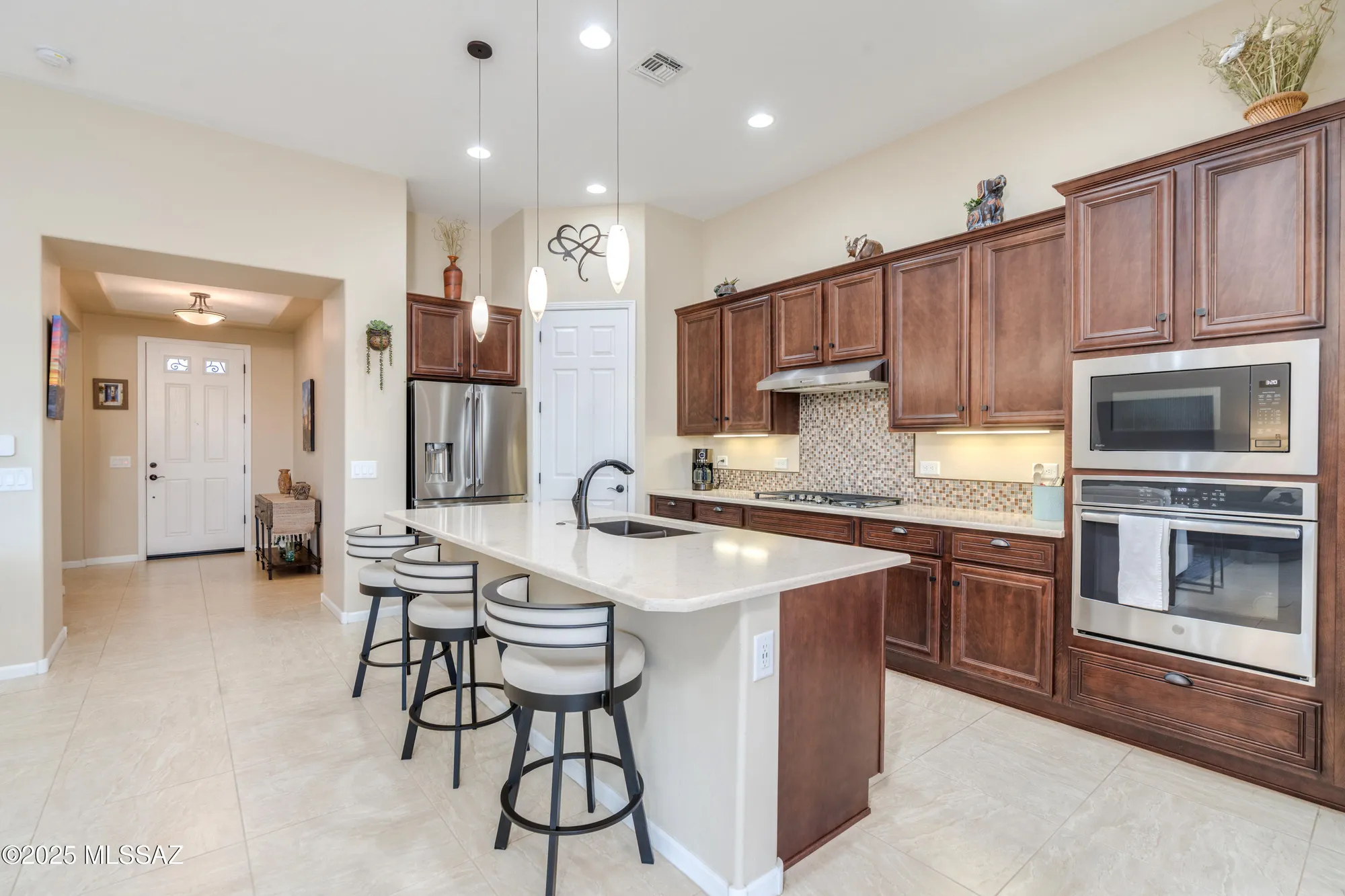 Property Slideshow image 16 of 50 | 631 n yucca butte ln, Green Valley, AZ, 85614