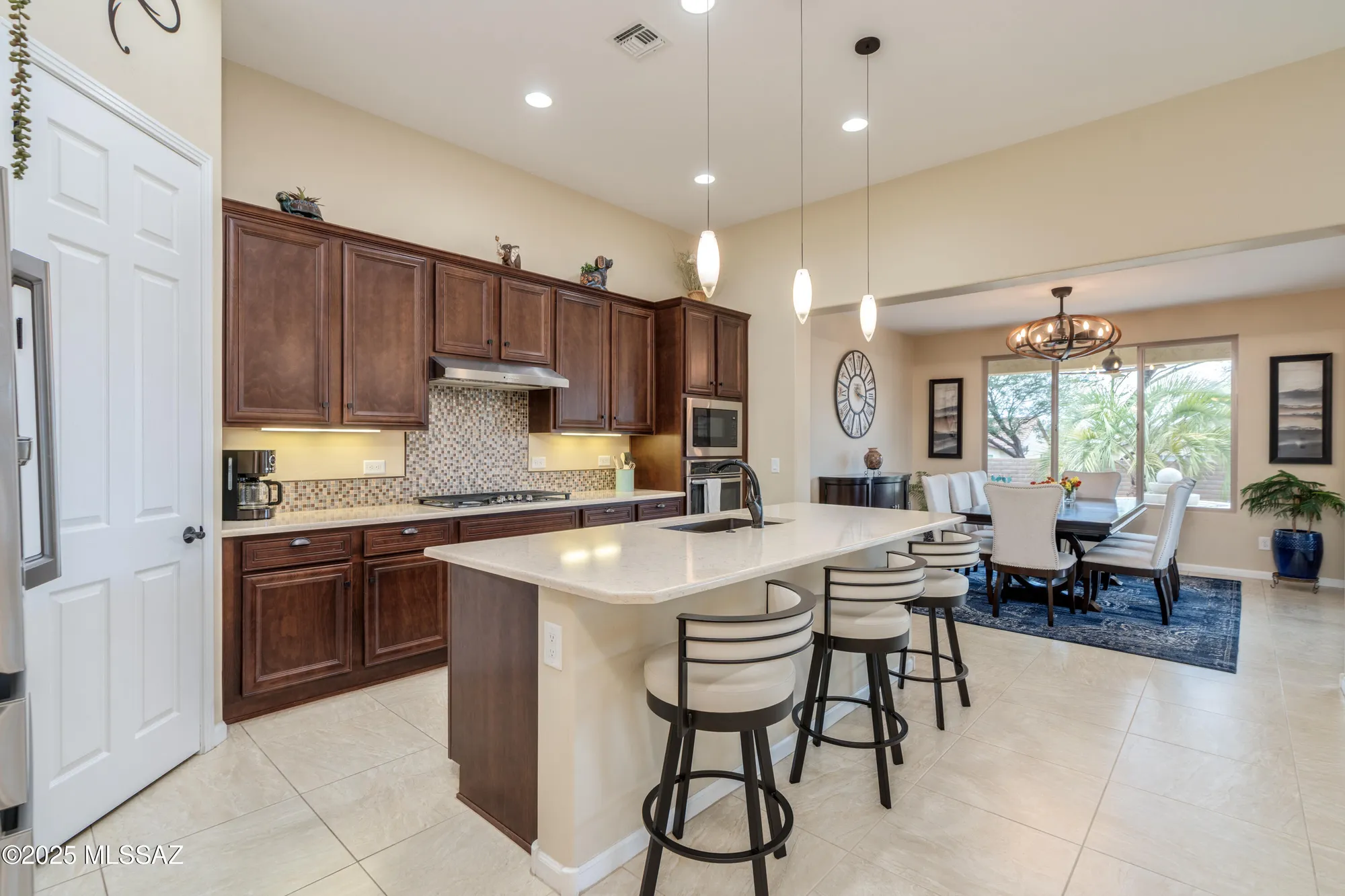 Property Slideshow image 15 of 50 | 631 n yucca butte ln, Green Valley, AZ, 85614