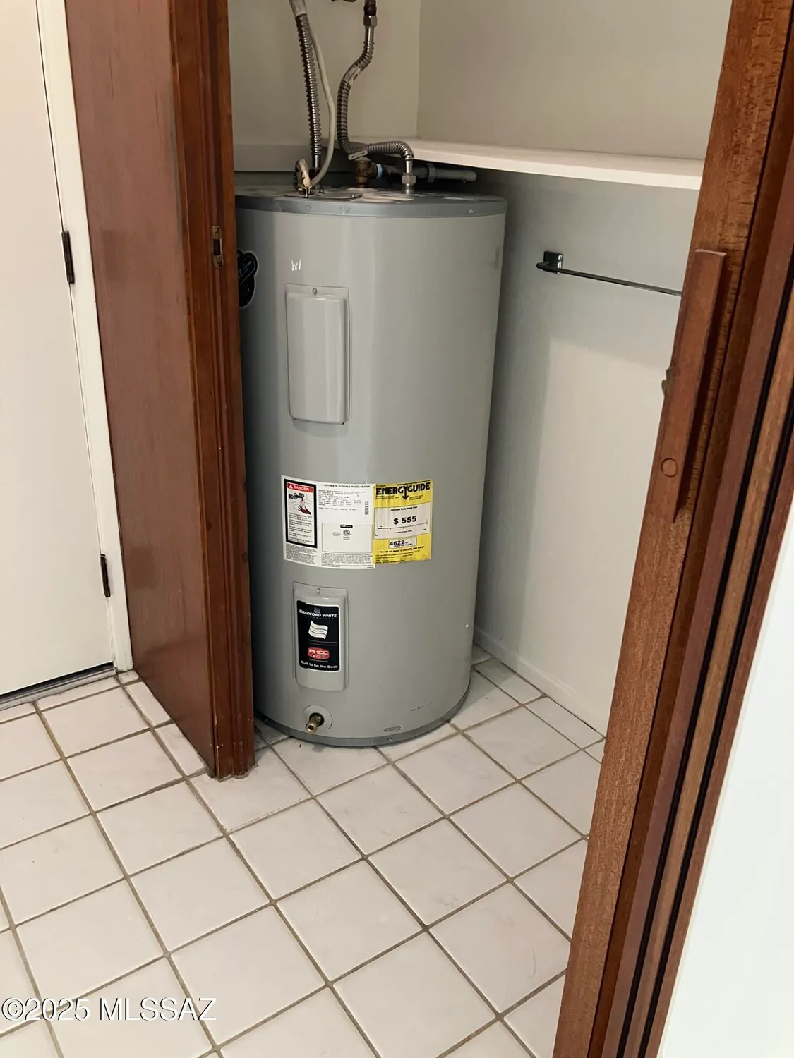 Property Slideshow image 18 of 52 | 7912 n casas cameo, Tucson, AZ, 85742