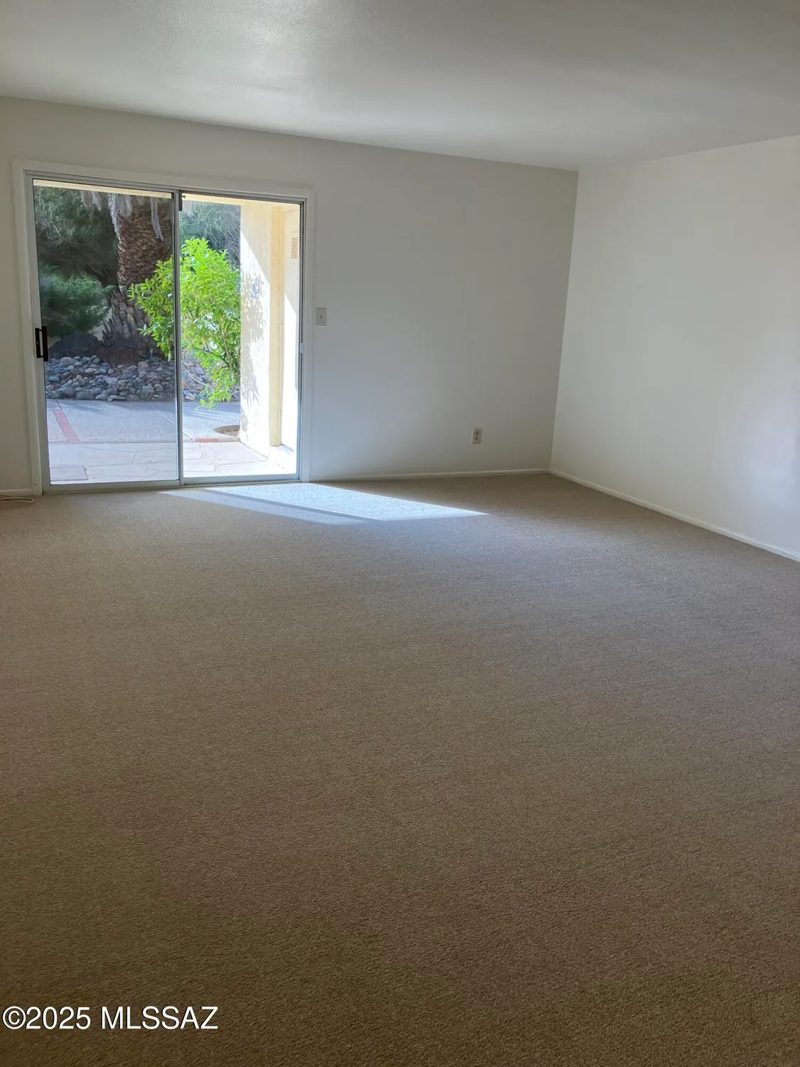 Property Slideshow image 19 of 52 | 7912 n casas cameo, Tucson, AZ, 85742