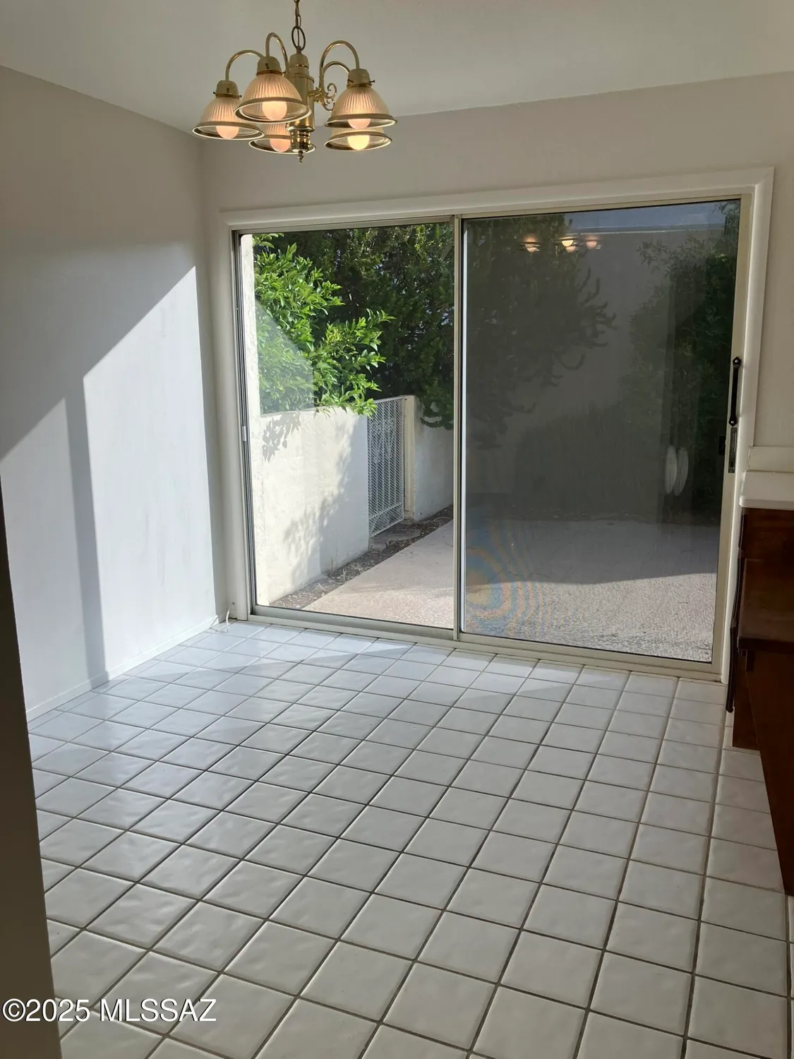 Property Slideshow image 15 of 52 | 7912 n casas cameo, Tucson, AZ, 85742