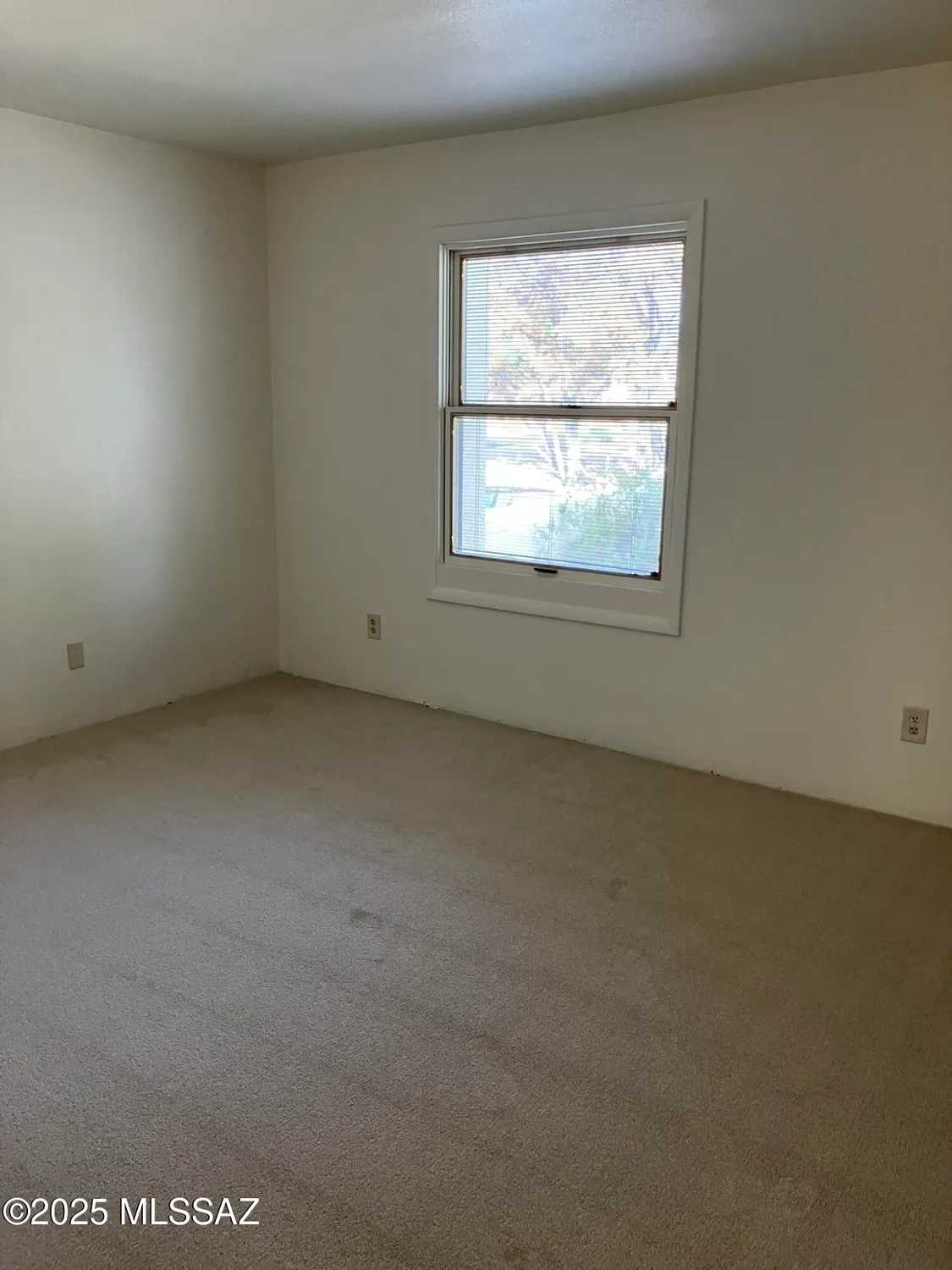 Property Slideshow image 27 of 52 | 7912 n casas cameo, Tucson, AZ, 85742