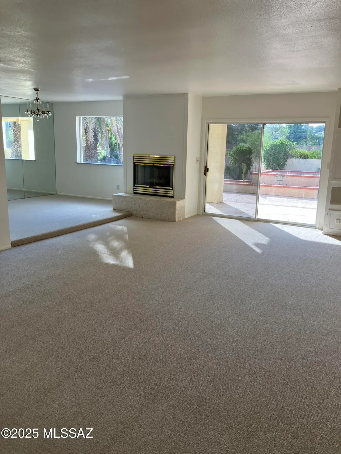 Property Slideshow image 7 of 52 | 7912 n casas cameo, Tucson, AZ, 85742