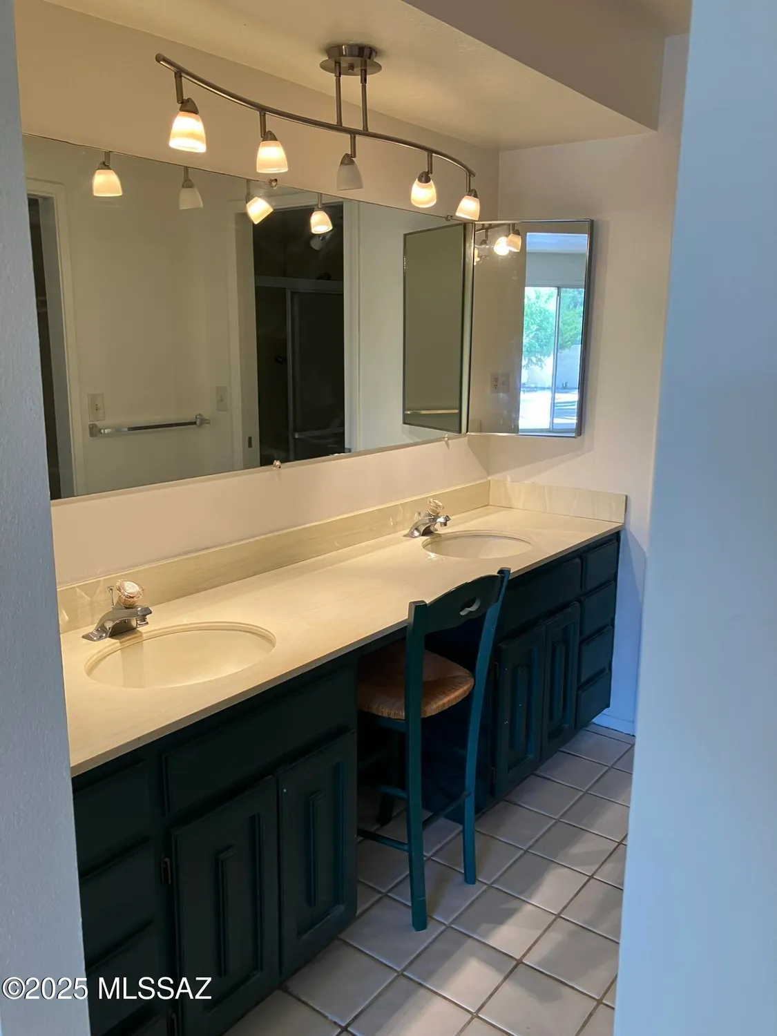 Property Slideshow image 20 of 52 | 7912 n casas cameo, Tucson, AZ, 85742