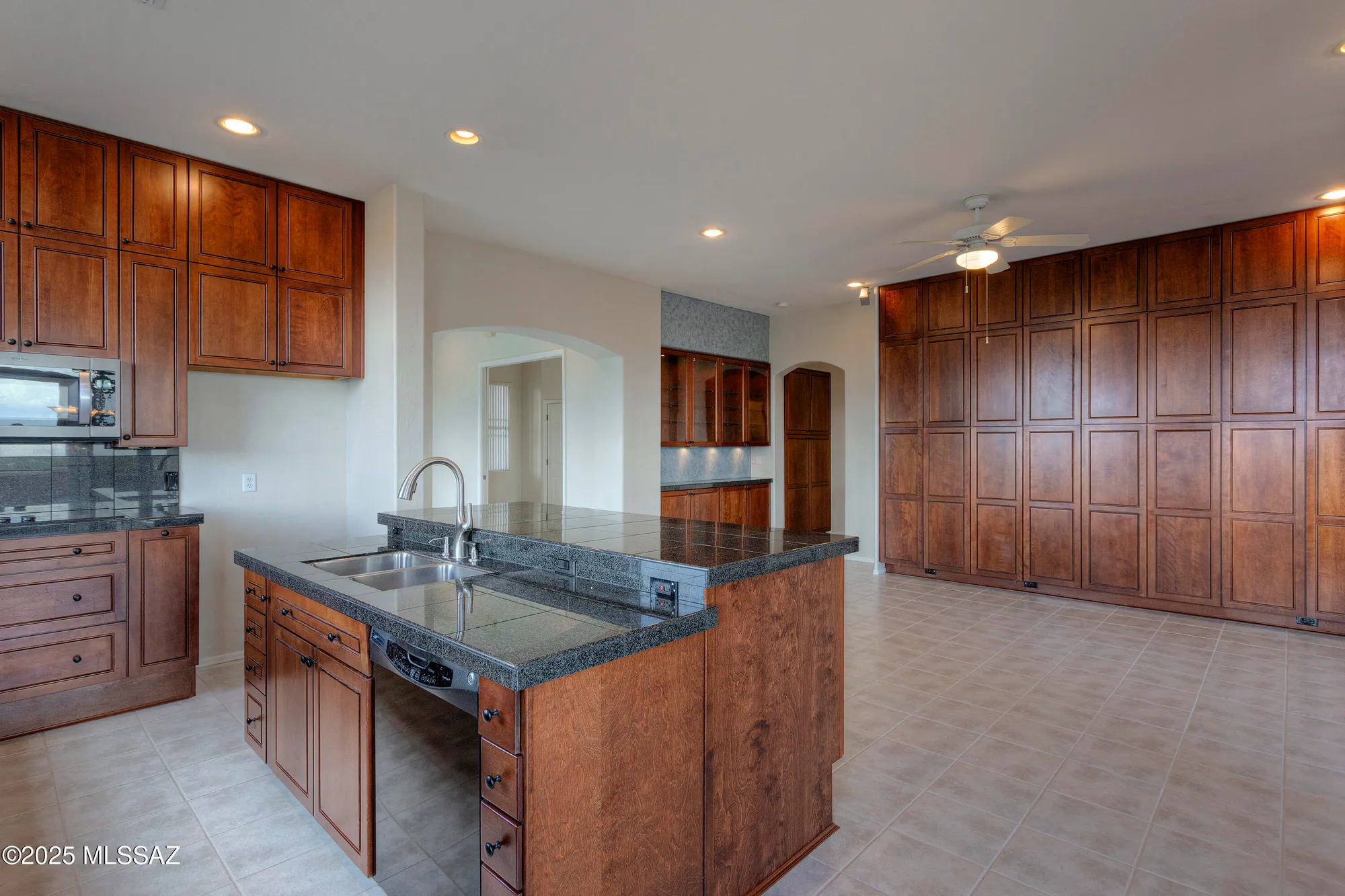 Property Slideshow image 17 of 50 | 1970 w calle casas lindas, Green Valley, AZ, 85622