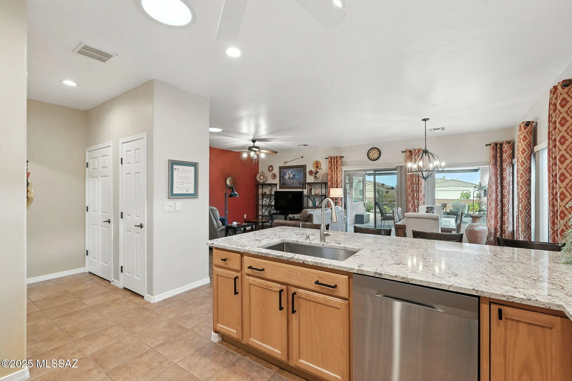 Property Slideshow image 16 of 50 | 2323 s via pompilo, Green Valley, AZ, 85614