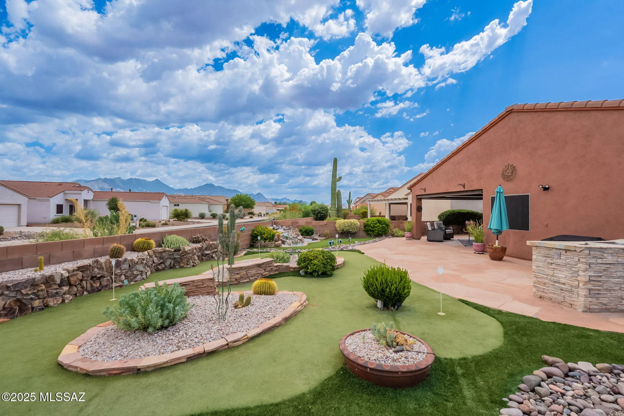 Property Slideshow image 1 of 50 | 2323 s via pompilo, Green Valley, AZ, 85614