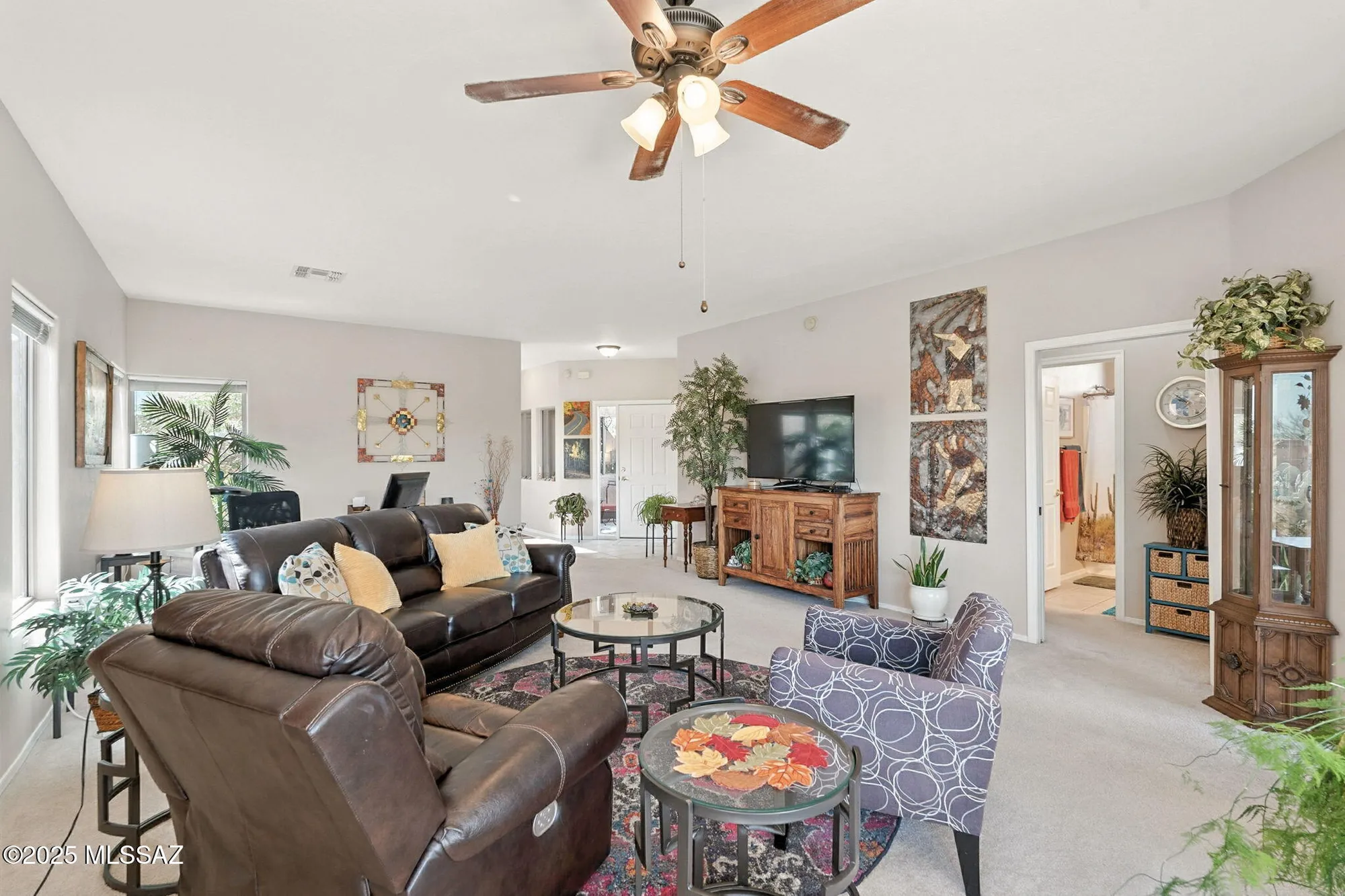 Property Slideshow image 11 of 51 | 570 w union bell dr, Green Valley, AZ, 85614