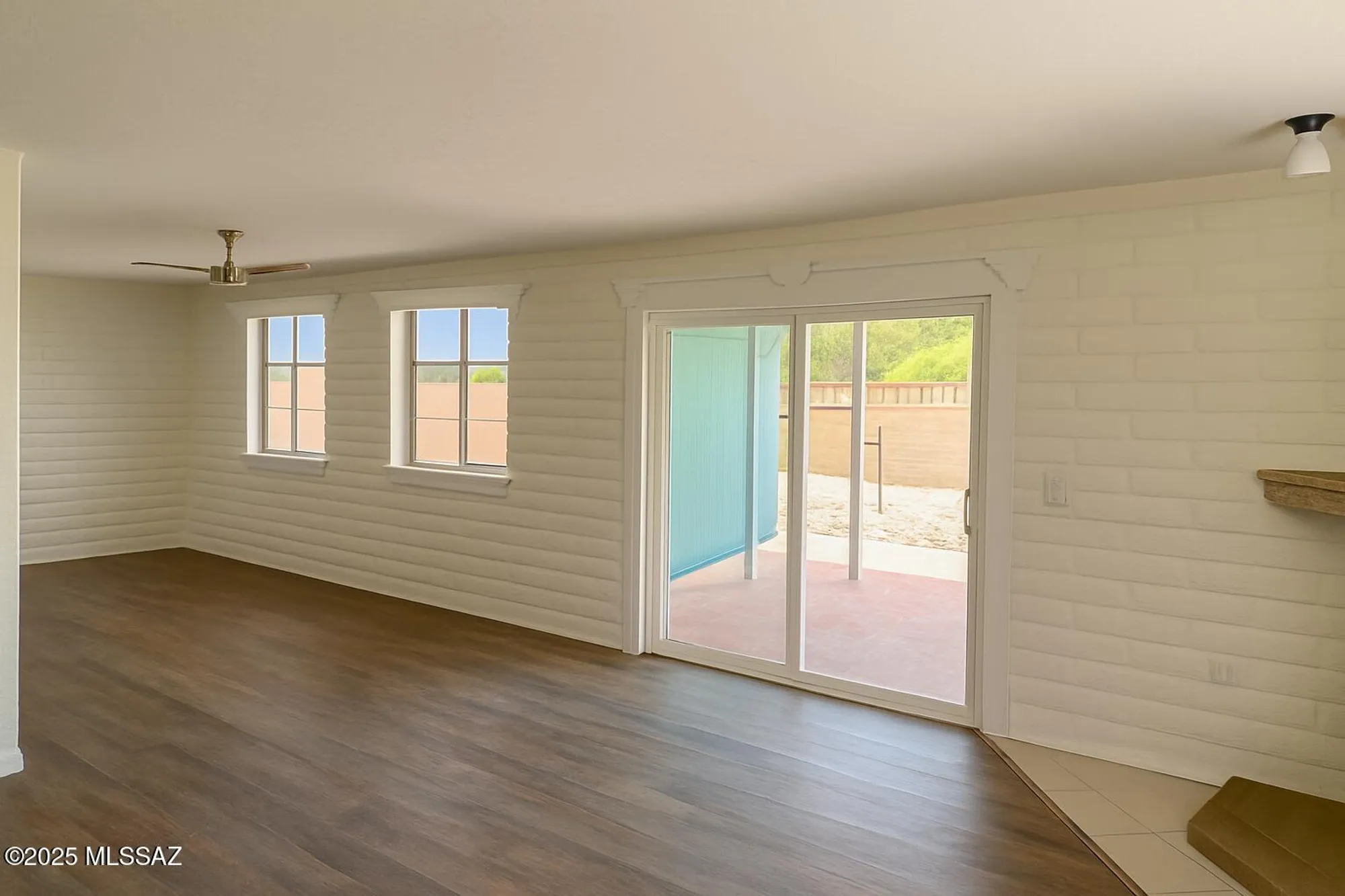 Property Slideshow image 9 of 25 | 143 e santa chalice dr, Green Valley, AZ, 85614