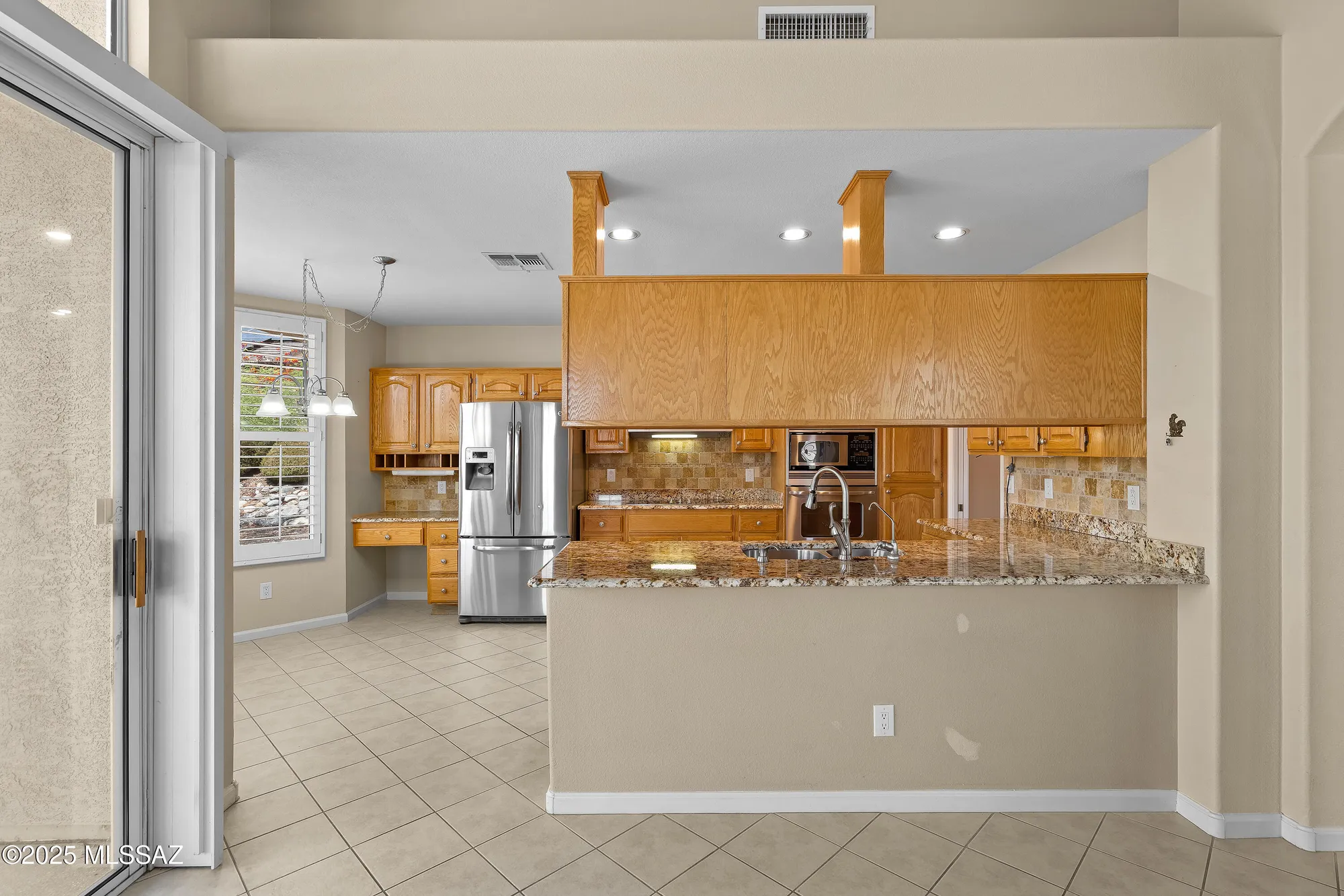 Property Slideshow image 12 of 32 | 38728 s desert bluff dr, Saddlebrooke, AZ, 85739